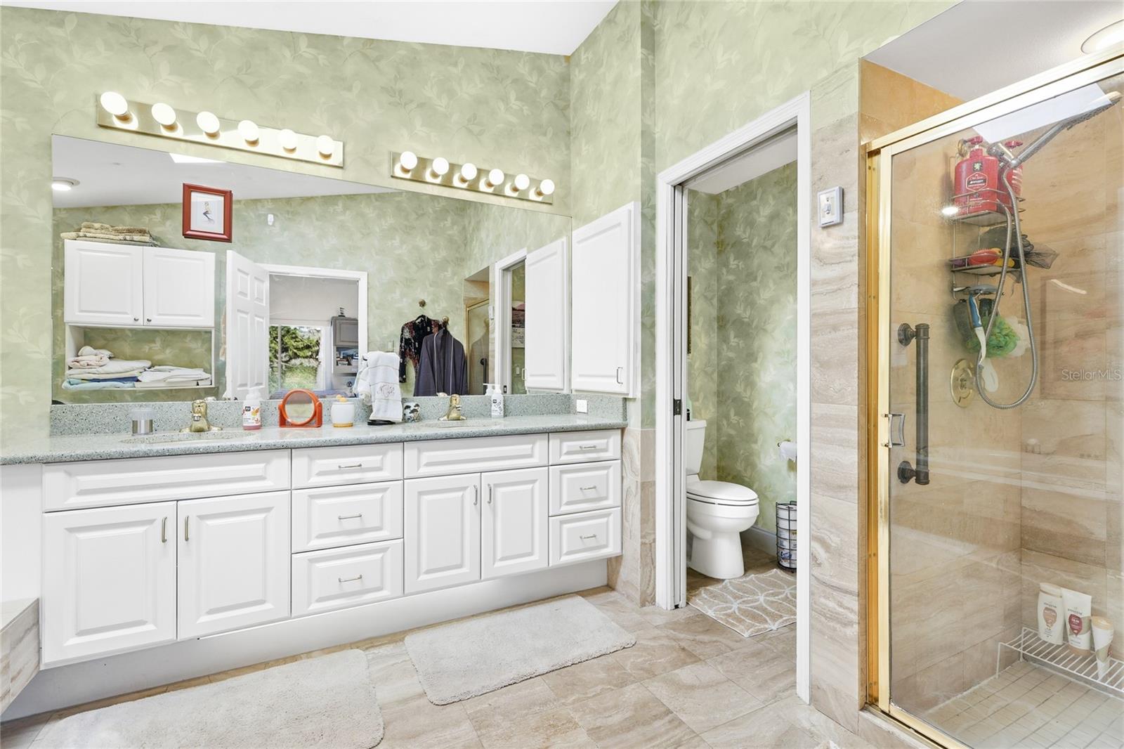 Image 27 of 46 For 4870 Tivoli Court