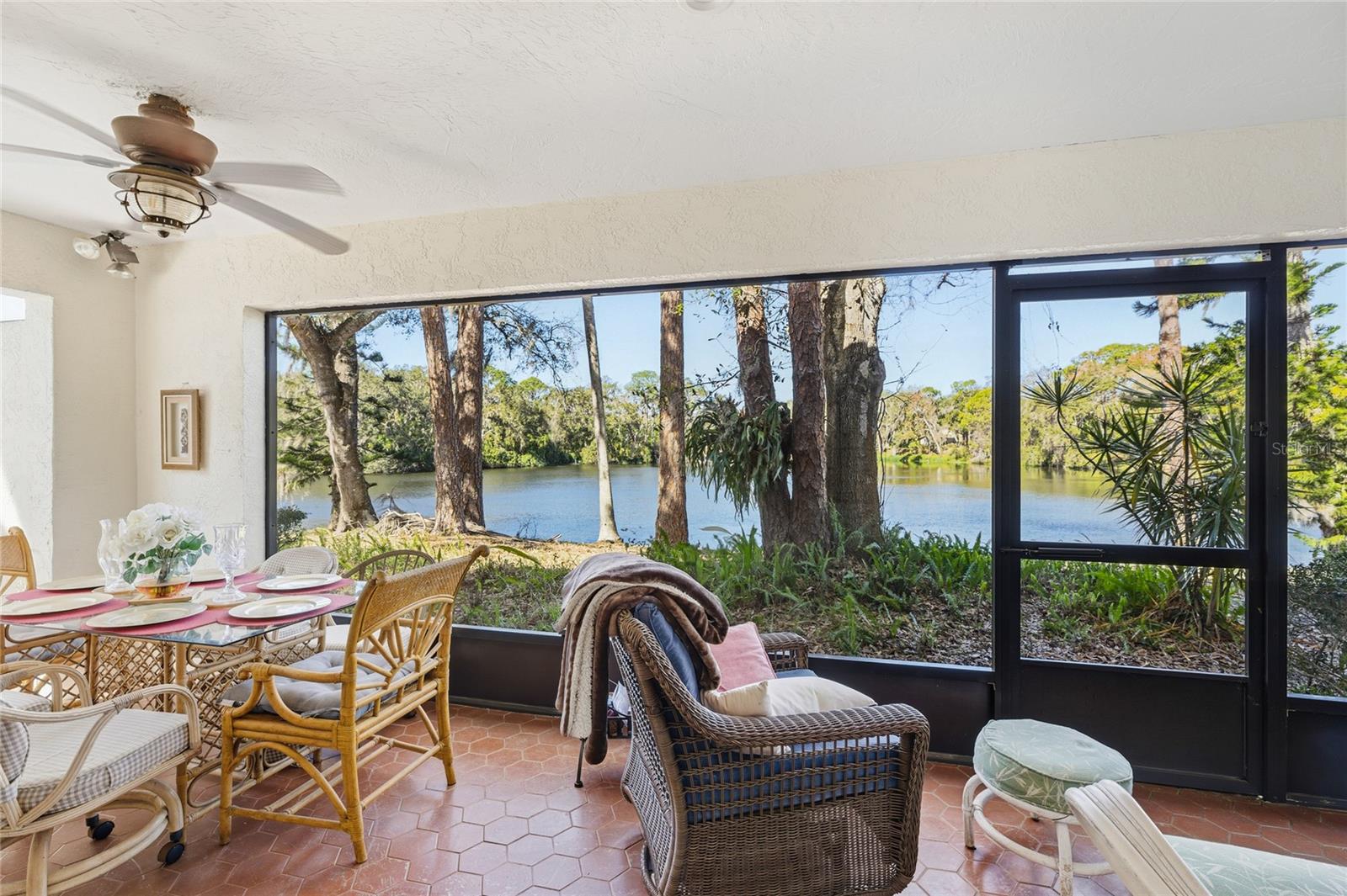 Image 34 of 46 For 4870 Tivoli Court