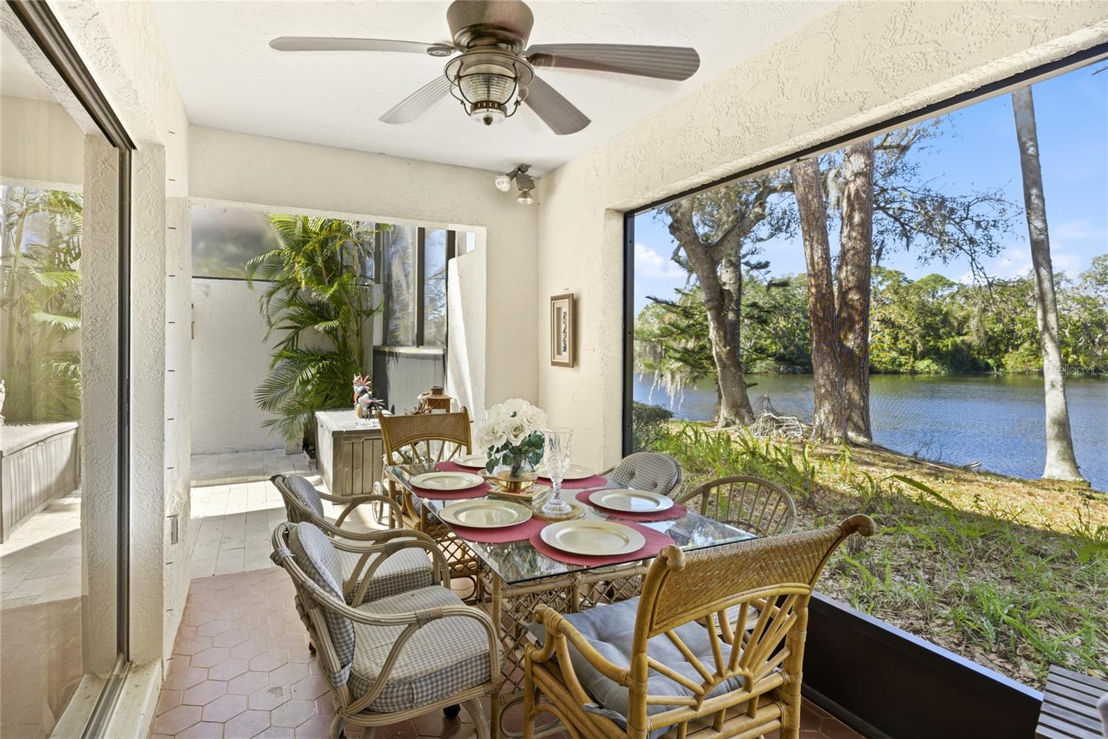 Image 35 of 46 For 4870 Tivoli Court