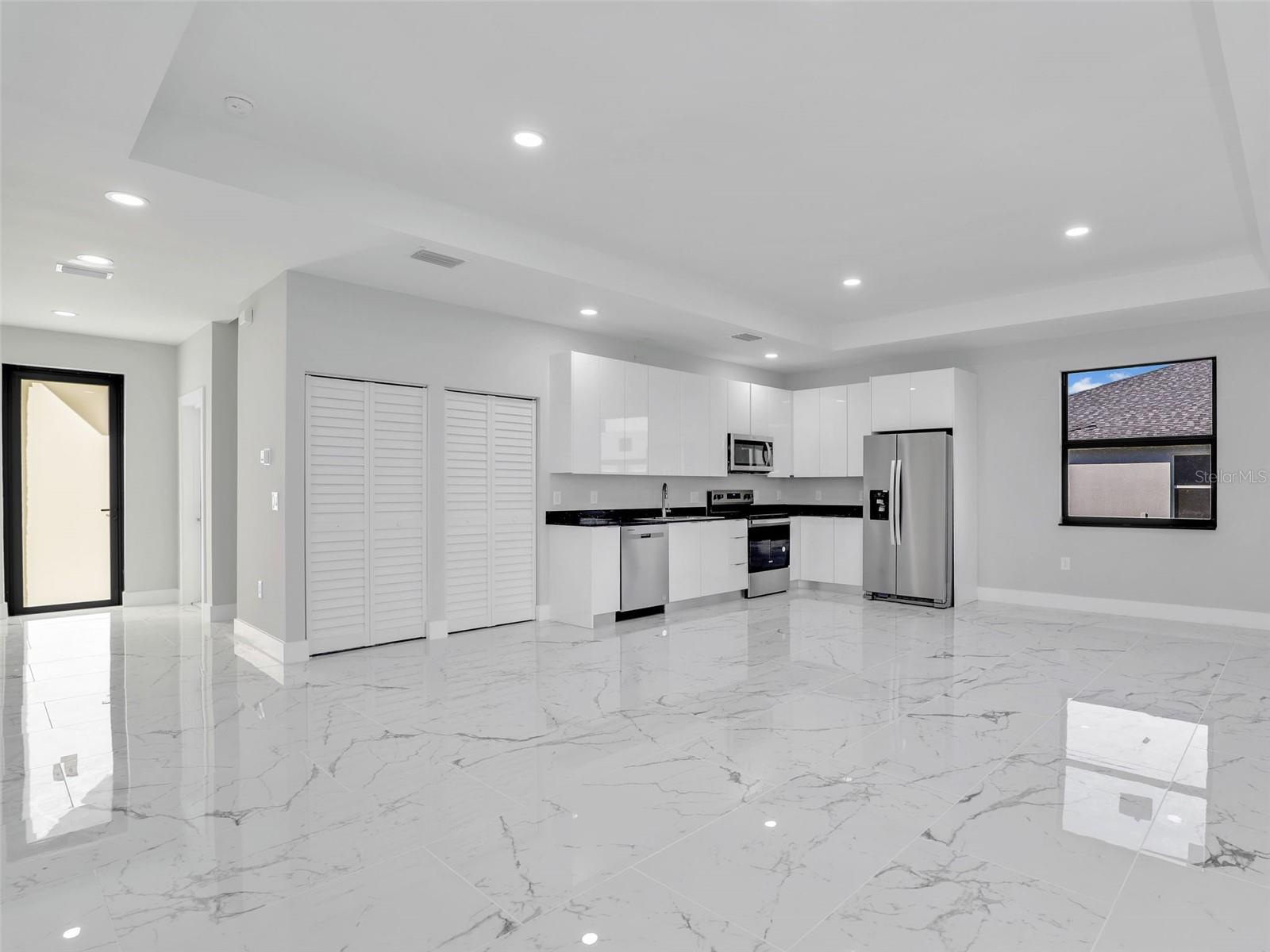 Image 6 of 20 For 1423 20th Terrace