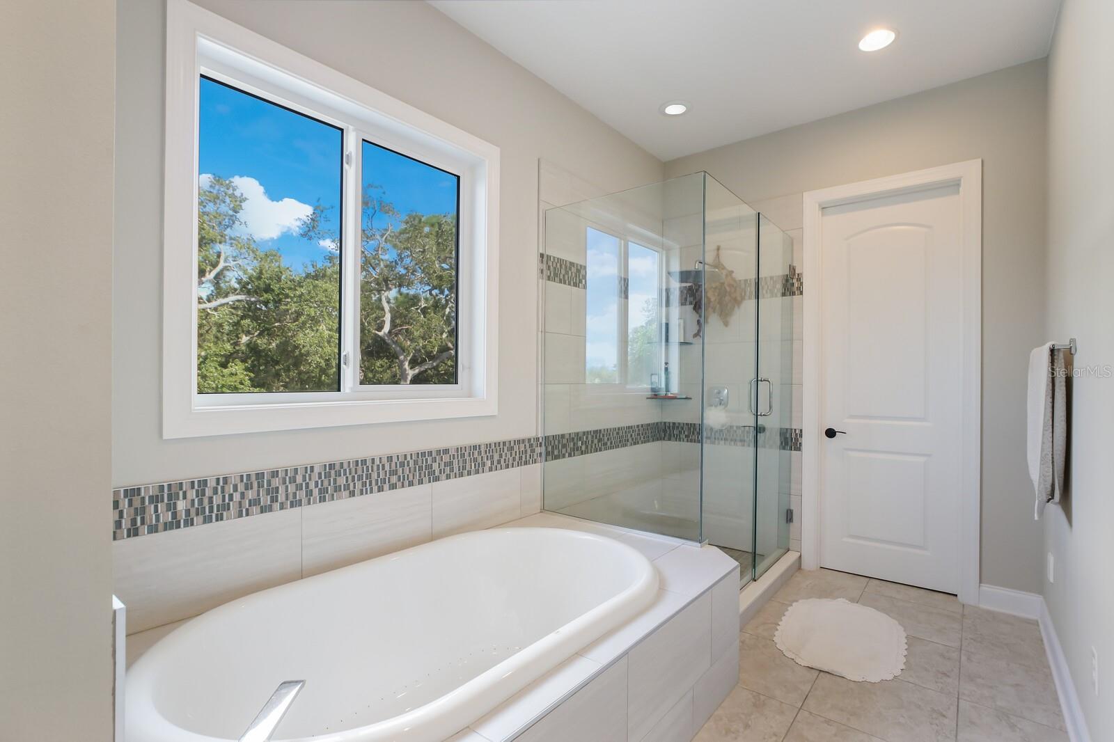 Image 13 of 31 For 412 Pameto Road