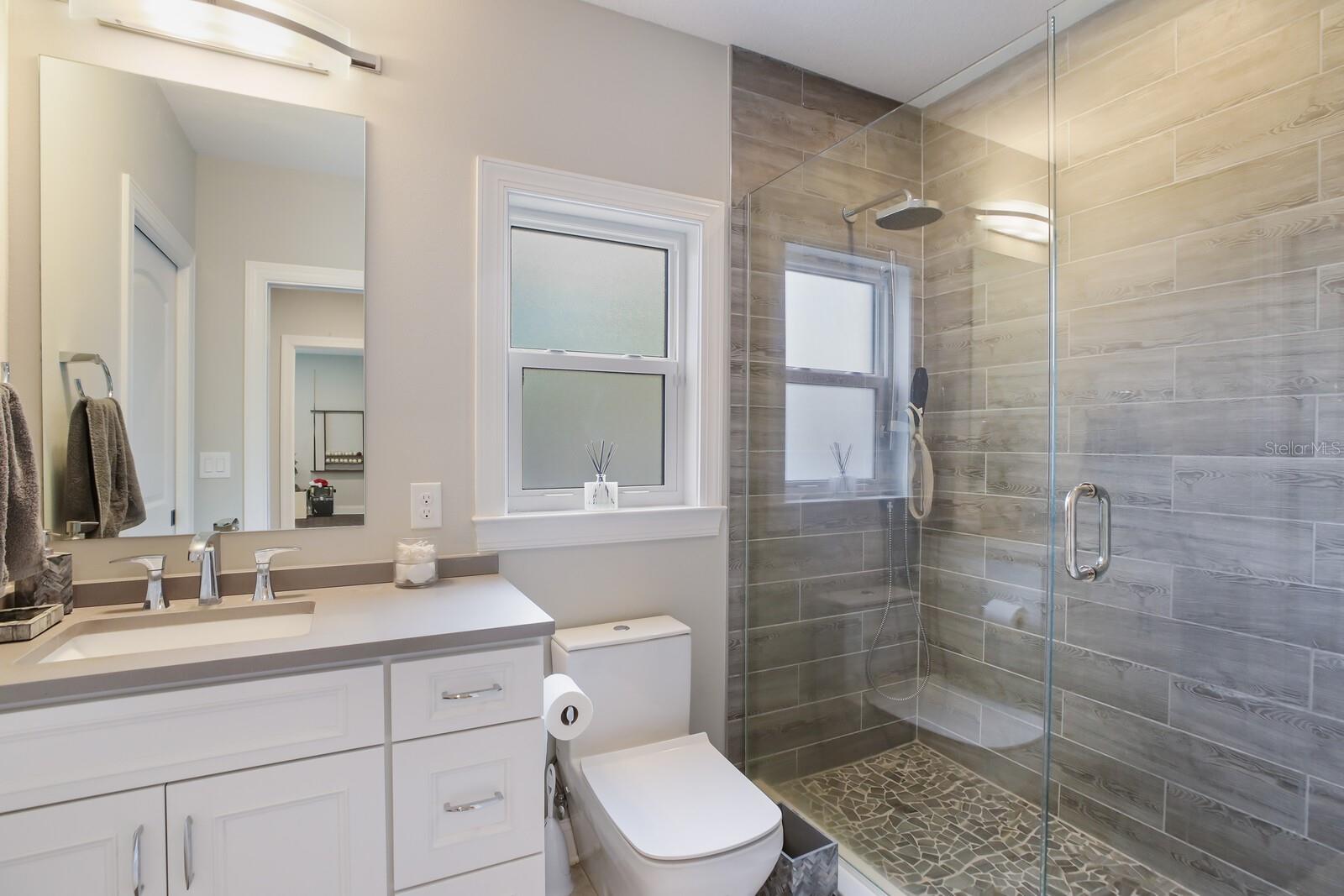 Image 18 of 31 For 412 Pameto Road