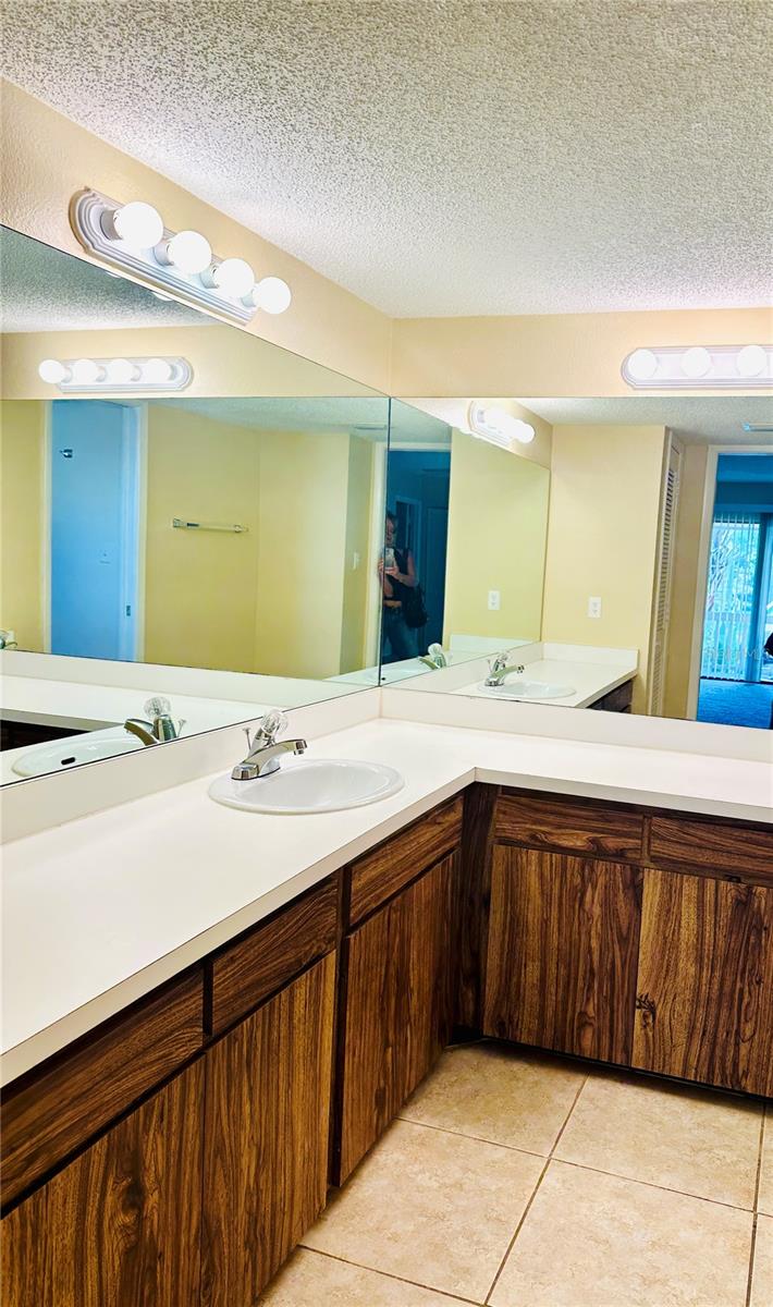 Image 18 of 26 For 2208 Bahia Vista Street F1