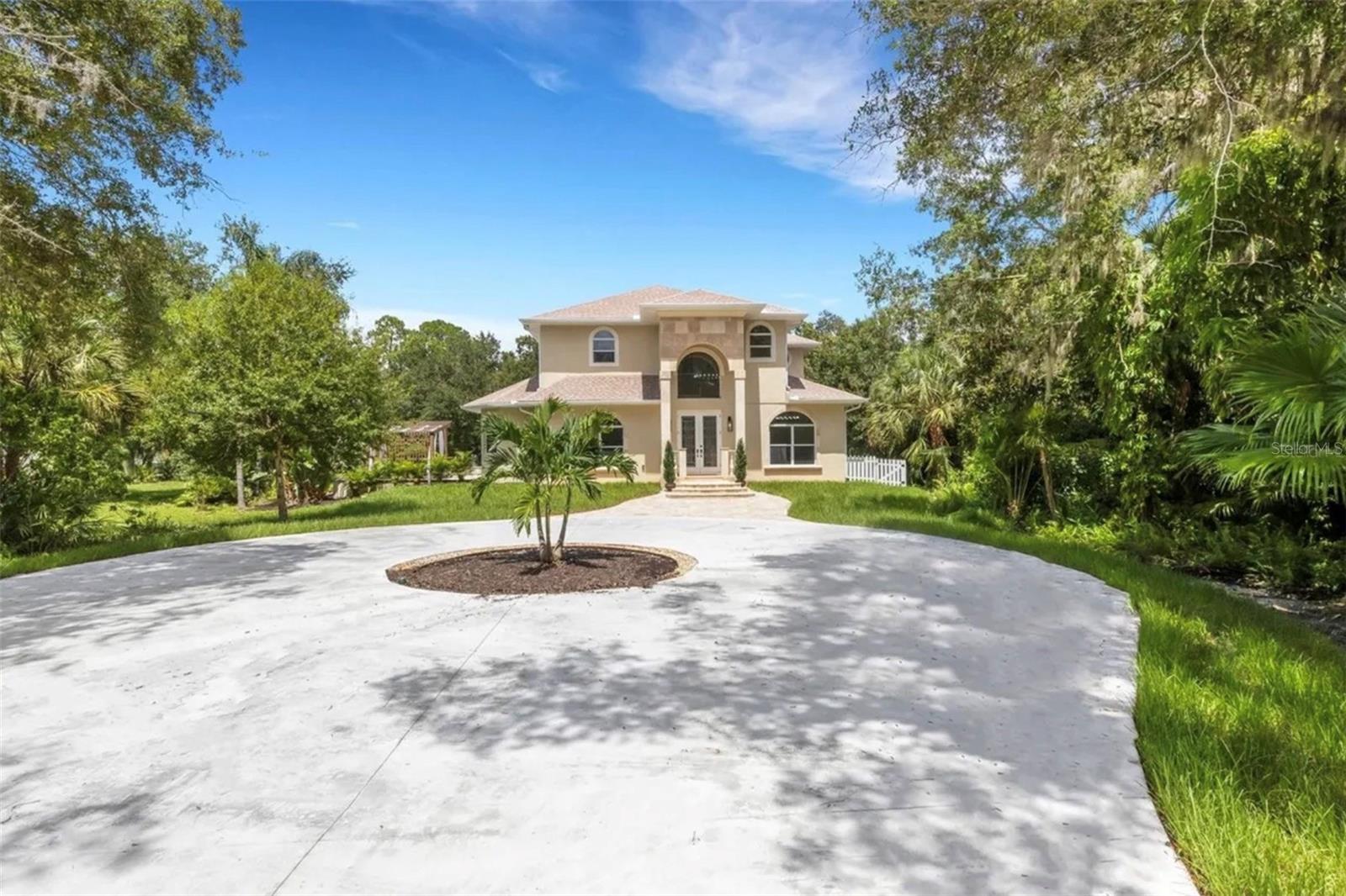 Image 2 of 65 For 3005 Desoto Rd Desoto Road