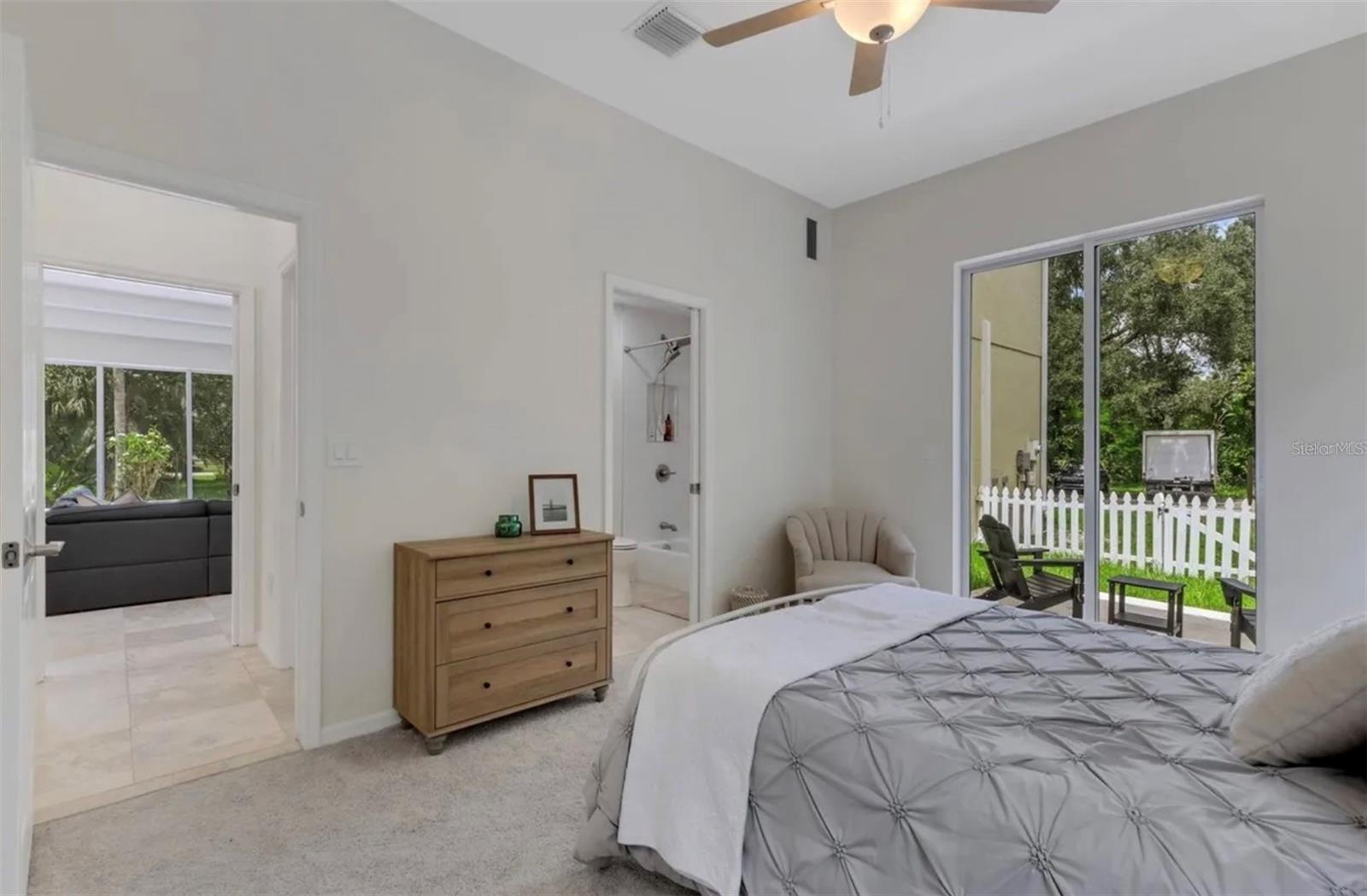 Image 31 of 65 For 3005 Desoto Rd Desoto Road