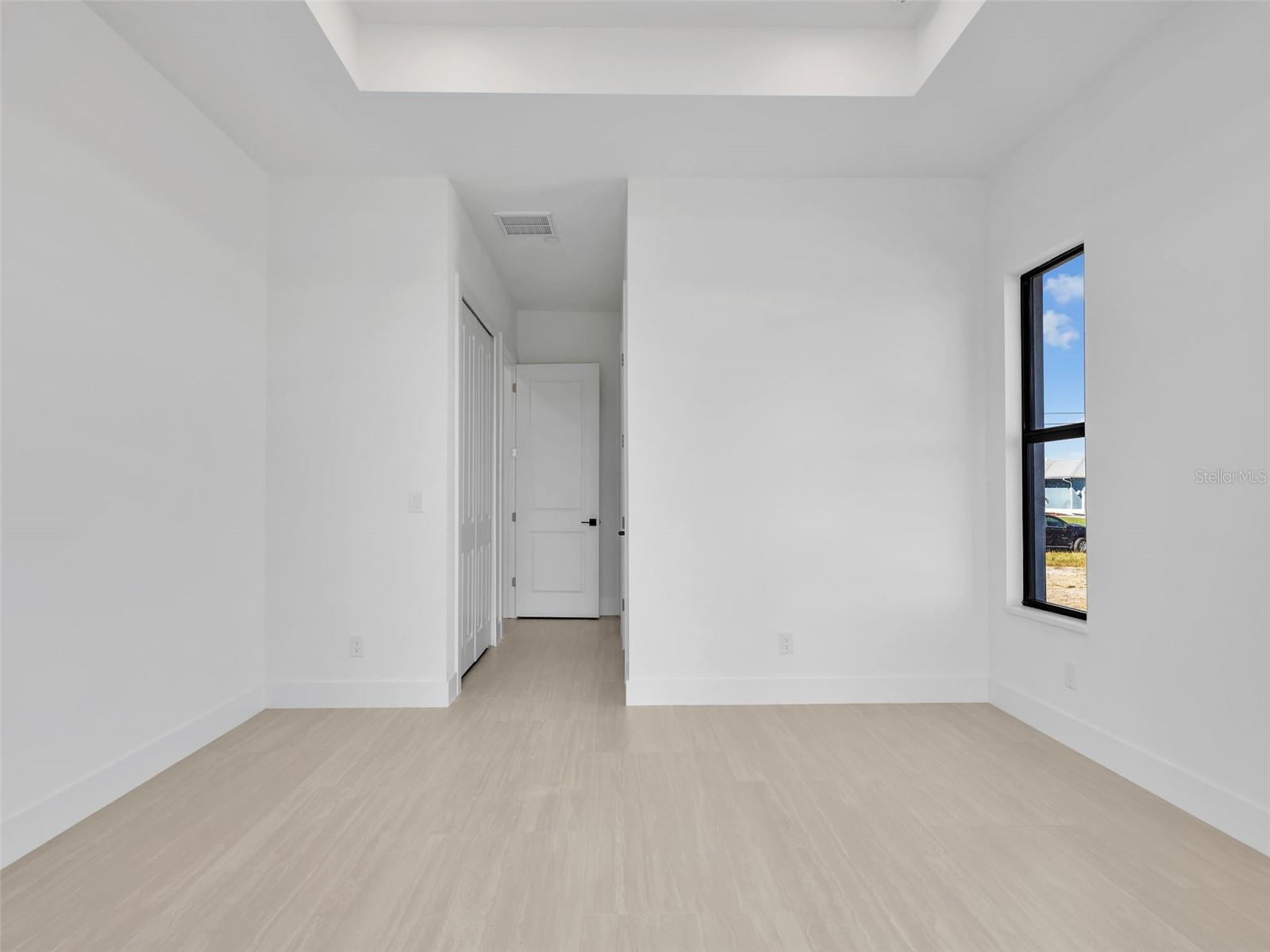 Image 20 of 38 For 1723 7th Avenue