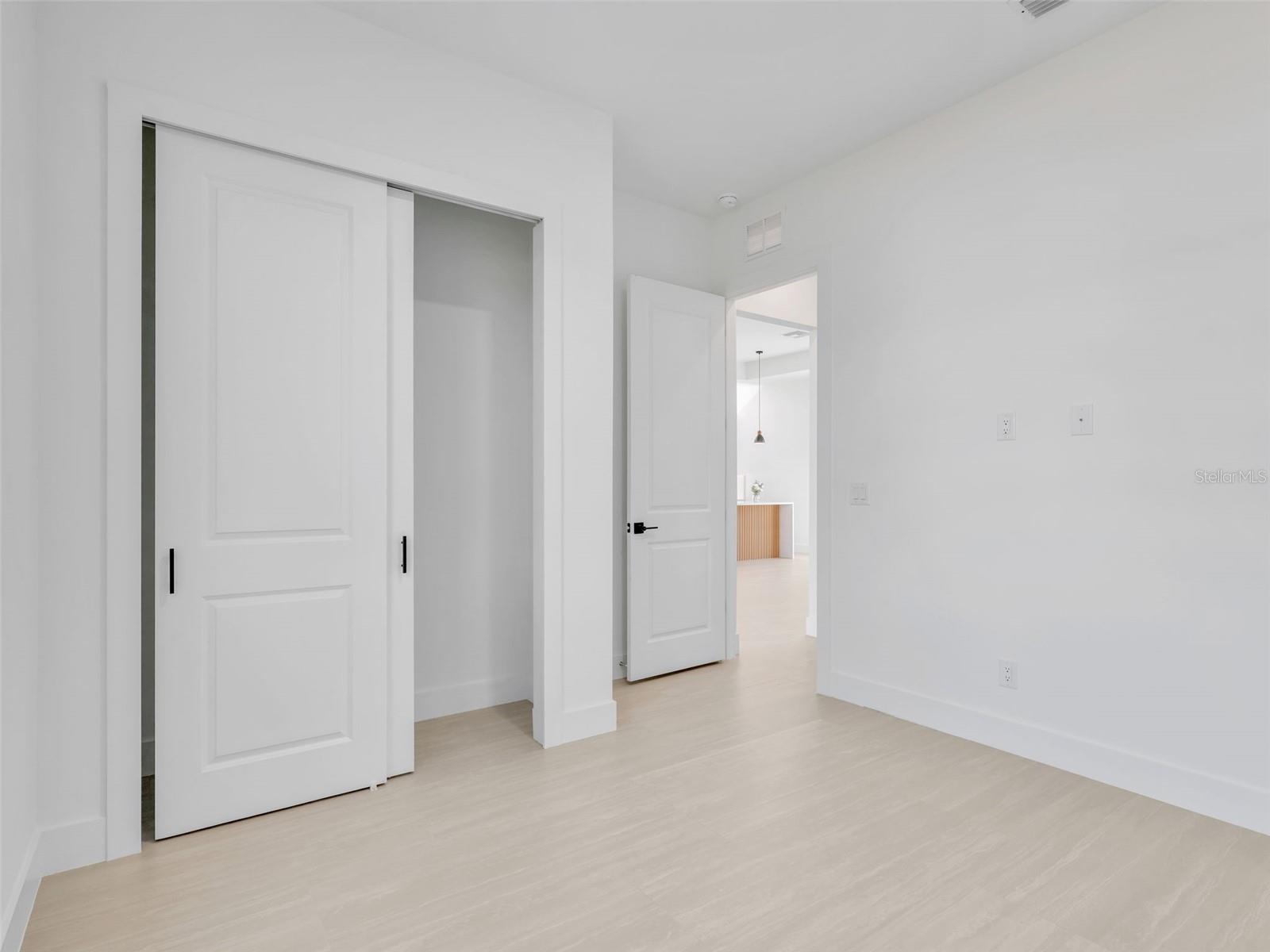 Image 29 of 38 For 1723 7th Avenue