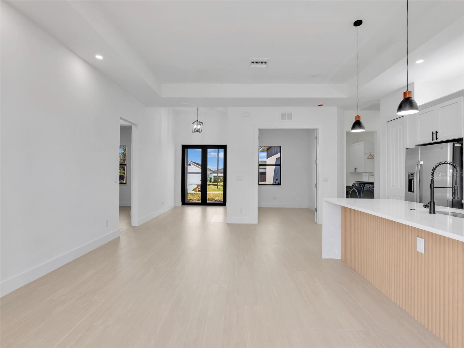 Image 8 of 38 For 1723 7th Avenue