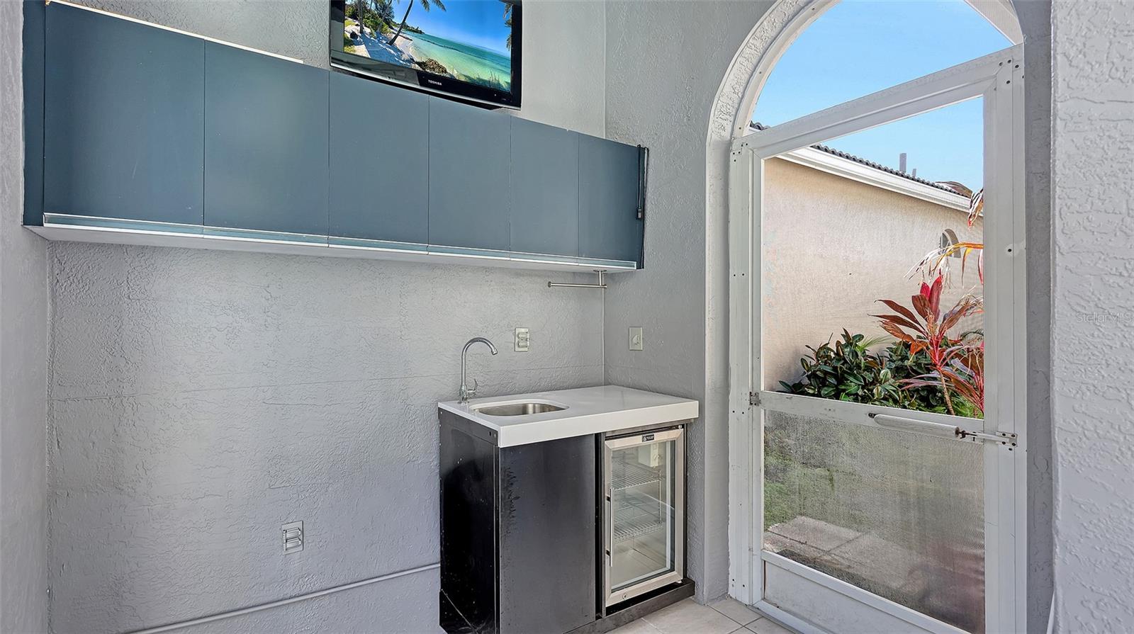 Image 30 of 33 For 6723 Paseo Castille