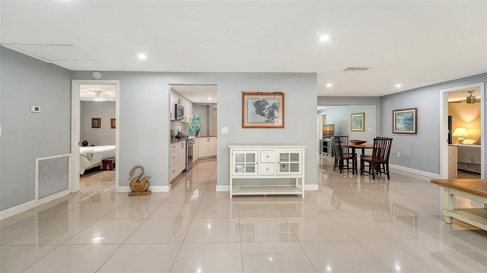 Image 17 of 48 For 1523 84th Street Nw