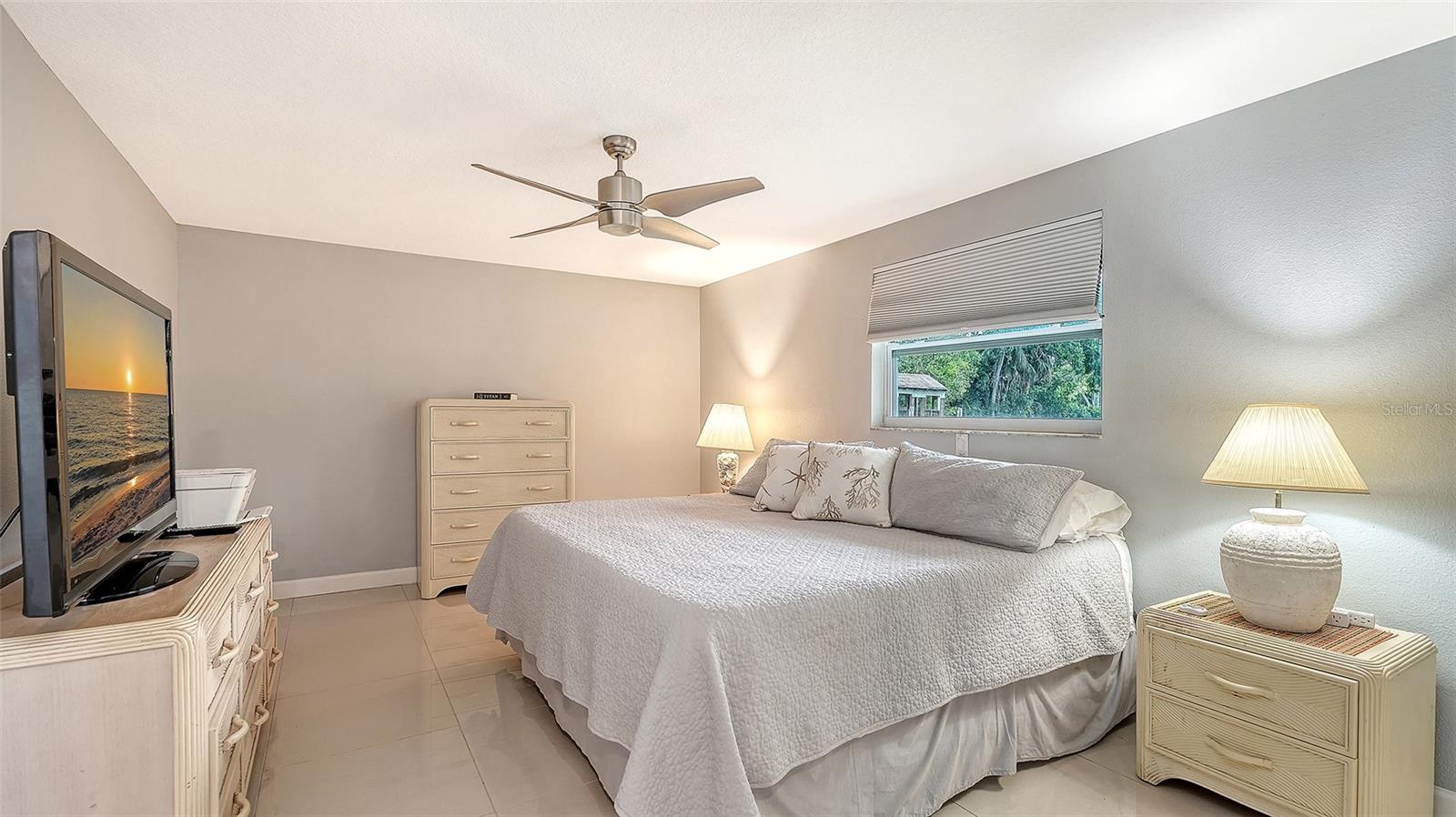 Image 19 of 48 For 1523 84th Street Nw