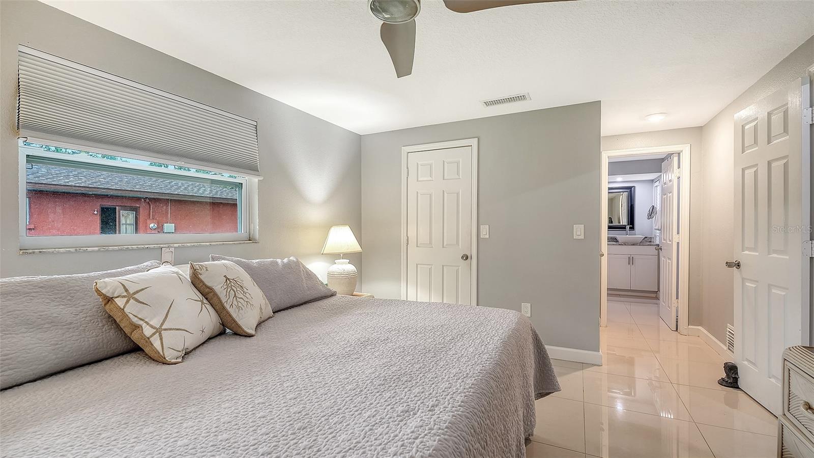 Image 20 of 48 For 1523 84th Street Nw