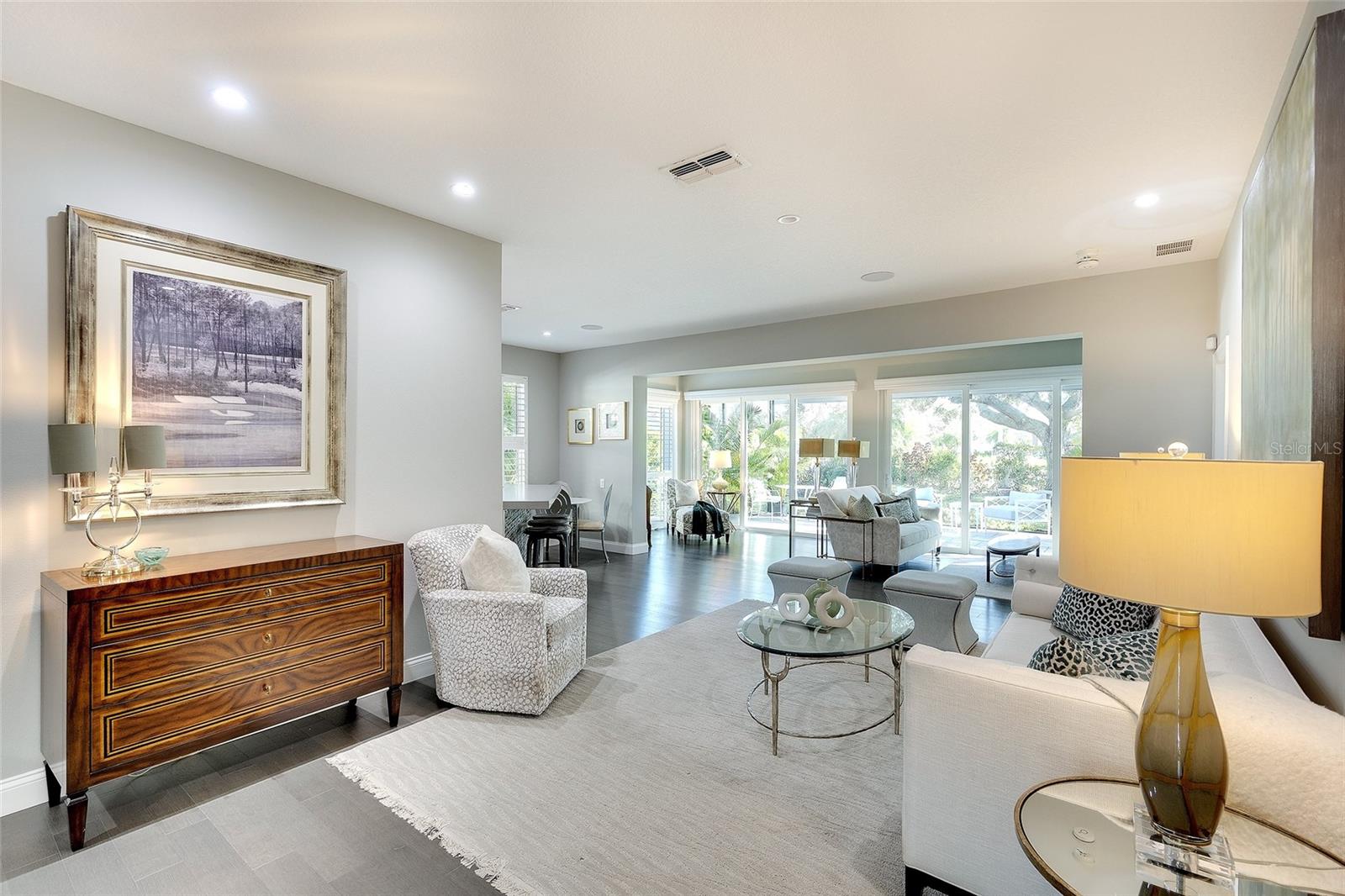 Image 10 of 49 For 8459 Idlewood Court