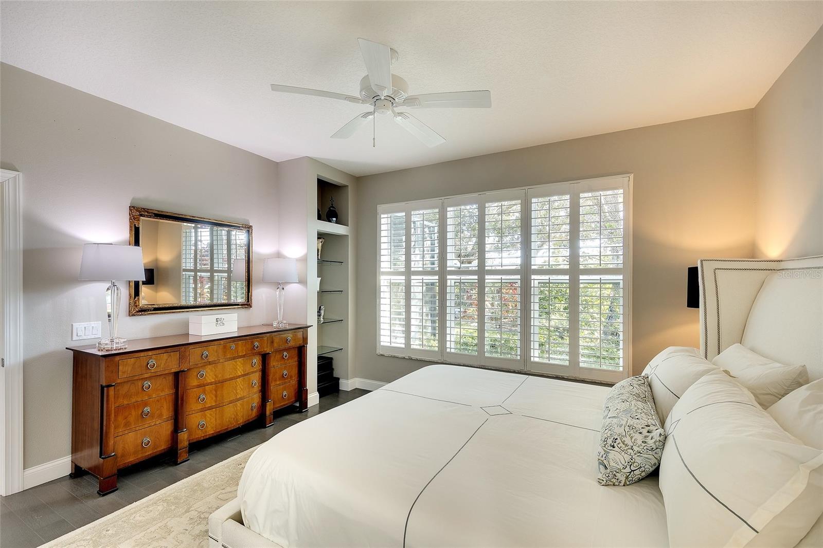 Image 22 of 49 For 8459 Idlewood Court