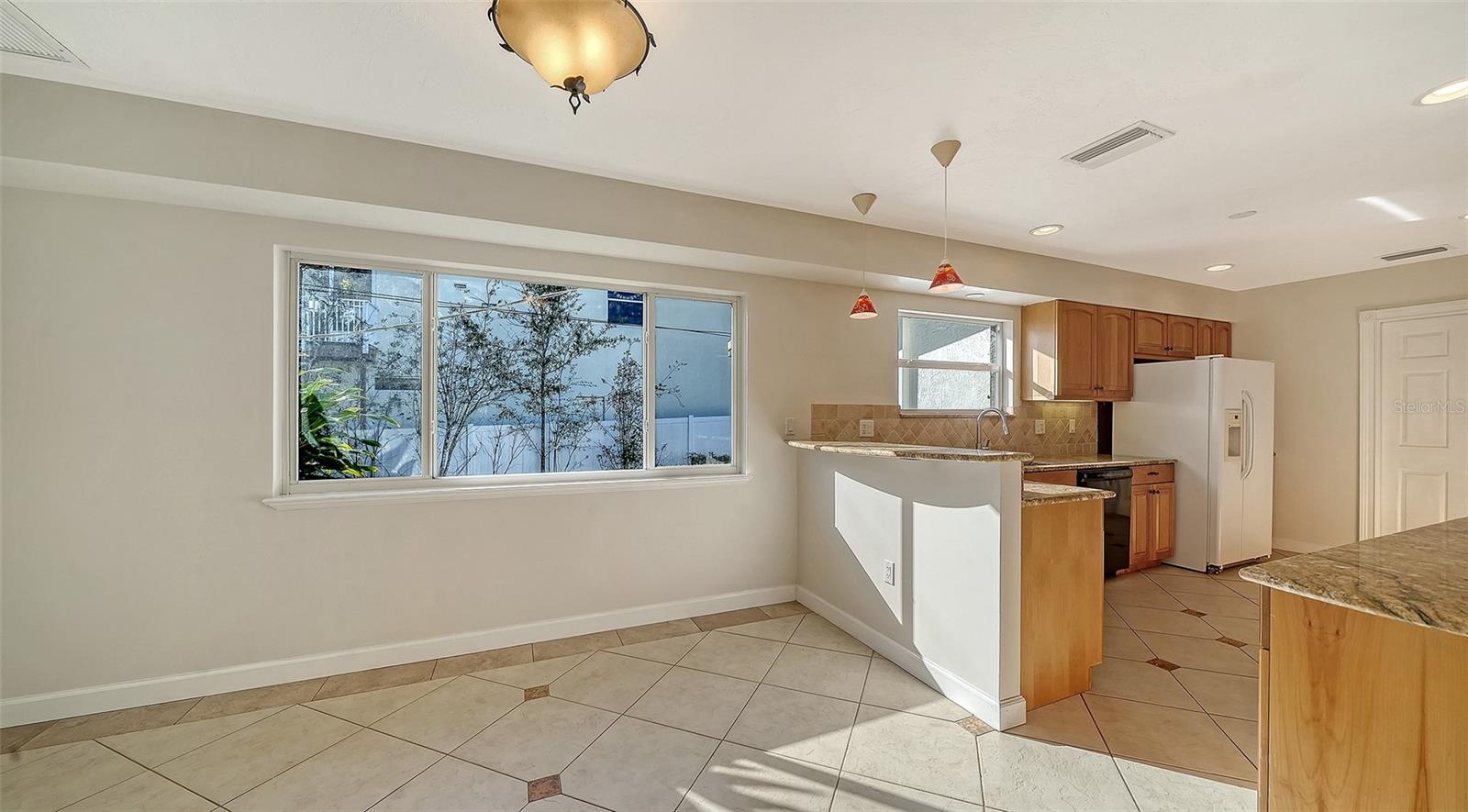 Image 12 of 45 For 2452 Whippoorwill Circle