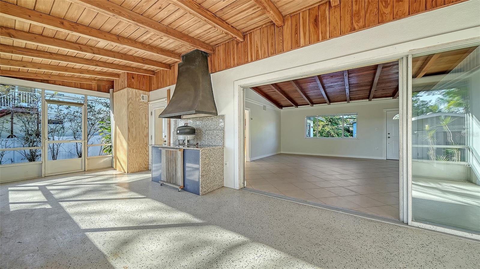 Image 8 of 45 For 2452 Whippoorwill Circle