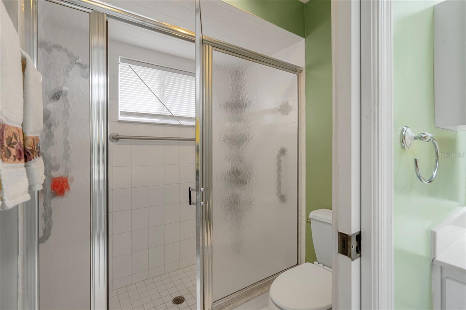 Image 27 of 47 For 8158 Winding Oak Lane