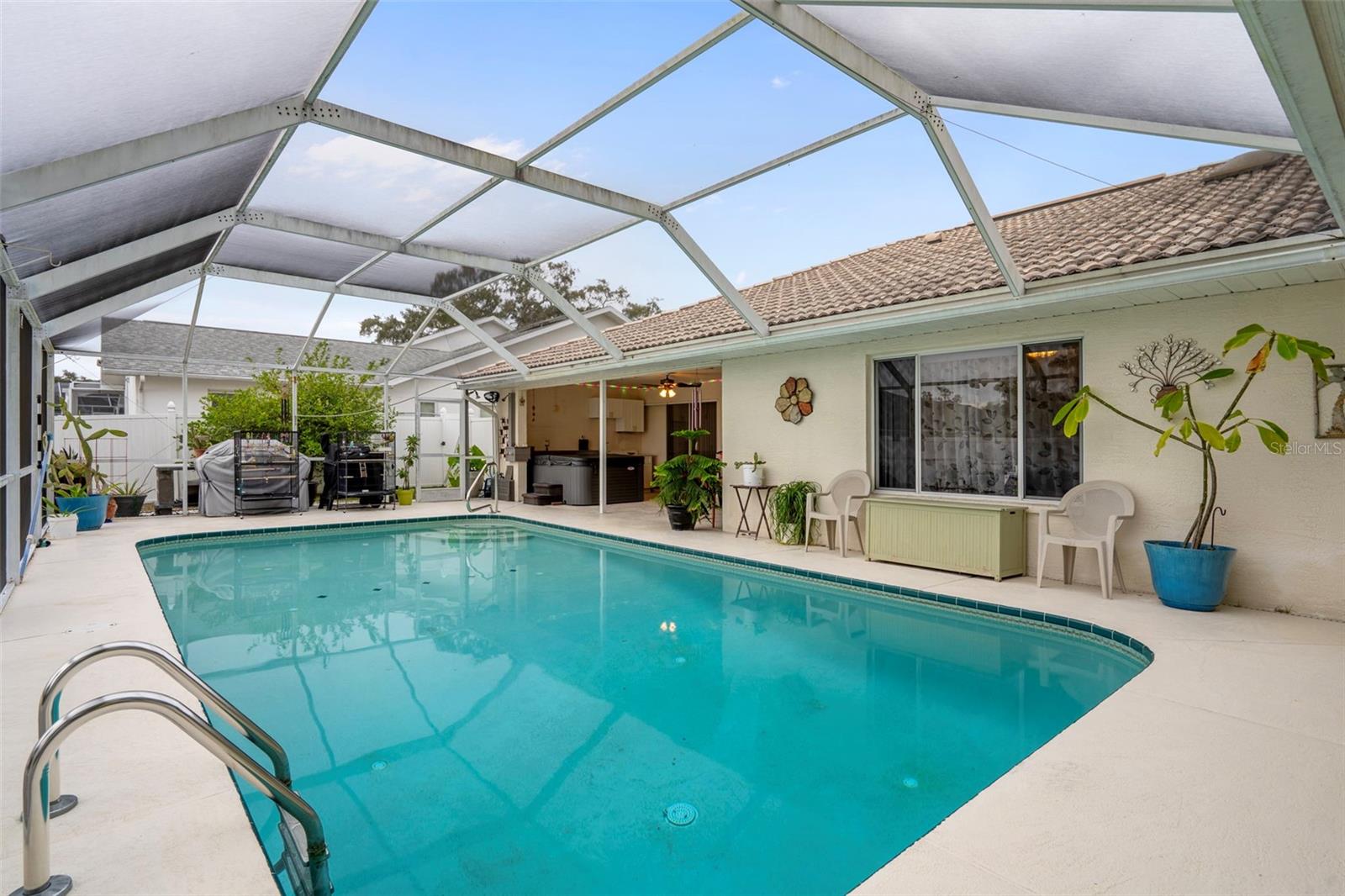 Image 42 of 47 For 8158 Winding Oak Lane