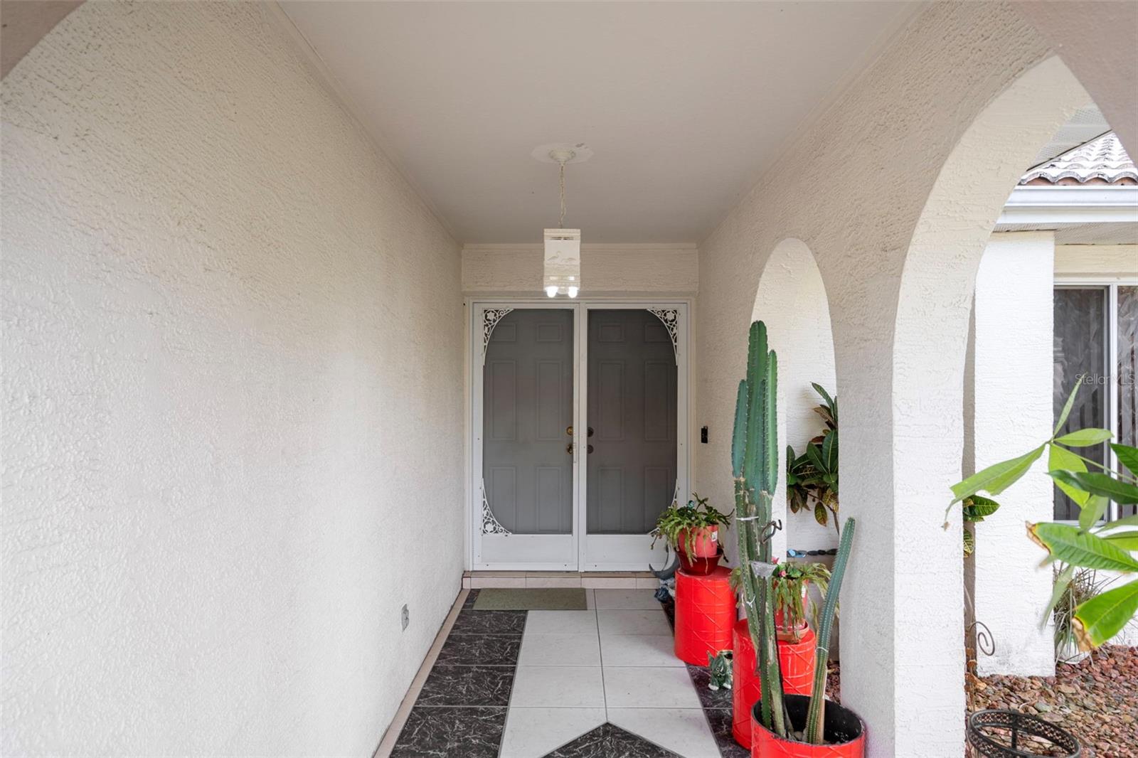 Image 5 of 47 For 8158 Winding Oak Lane