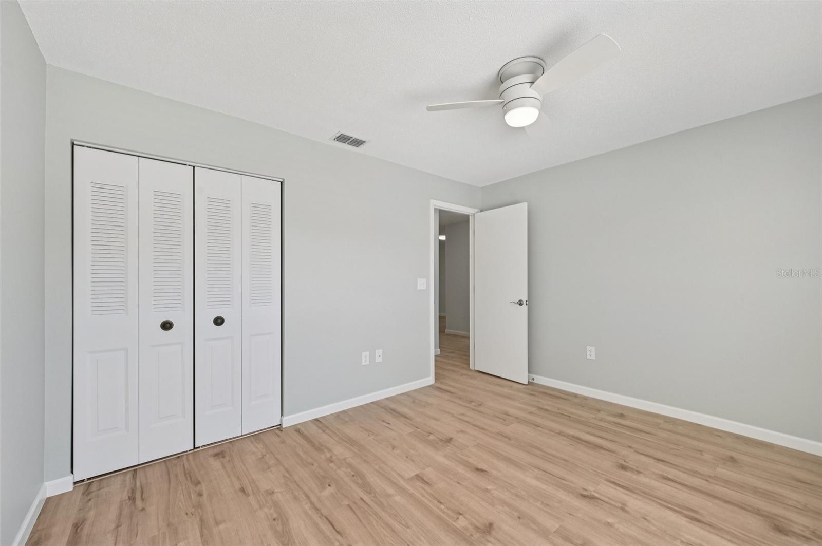 Image 20 of 47 For 744 Avenida Estancia  142