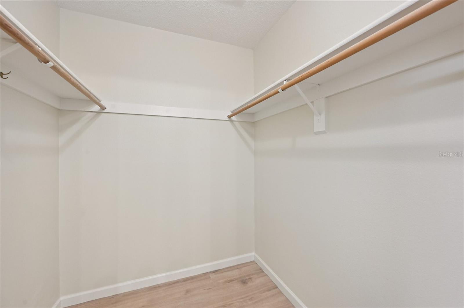 Image 27 of 47 For 744 Avenida Estancia  142