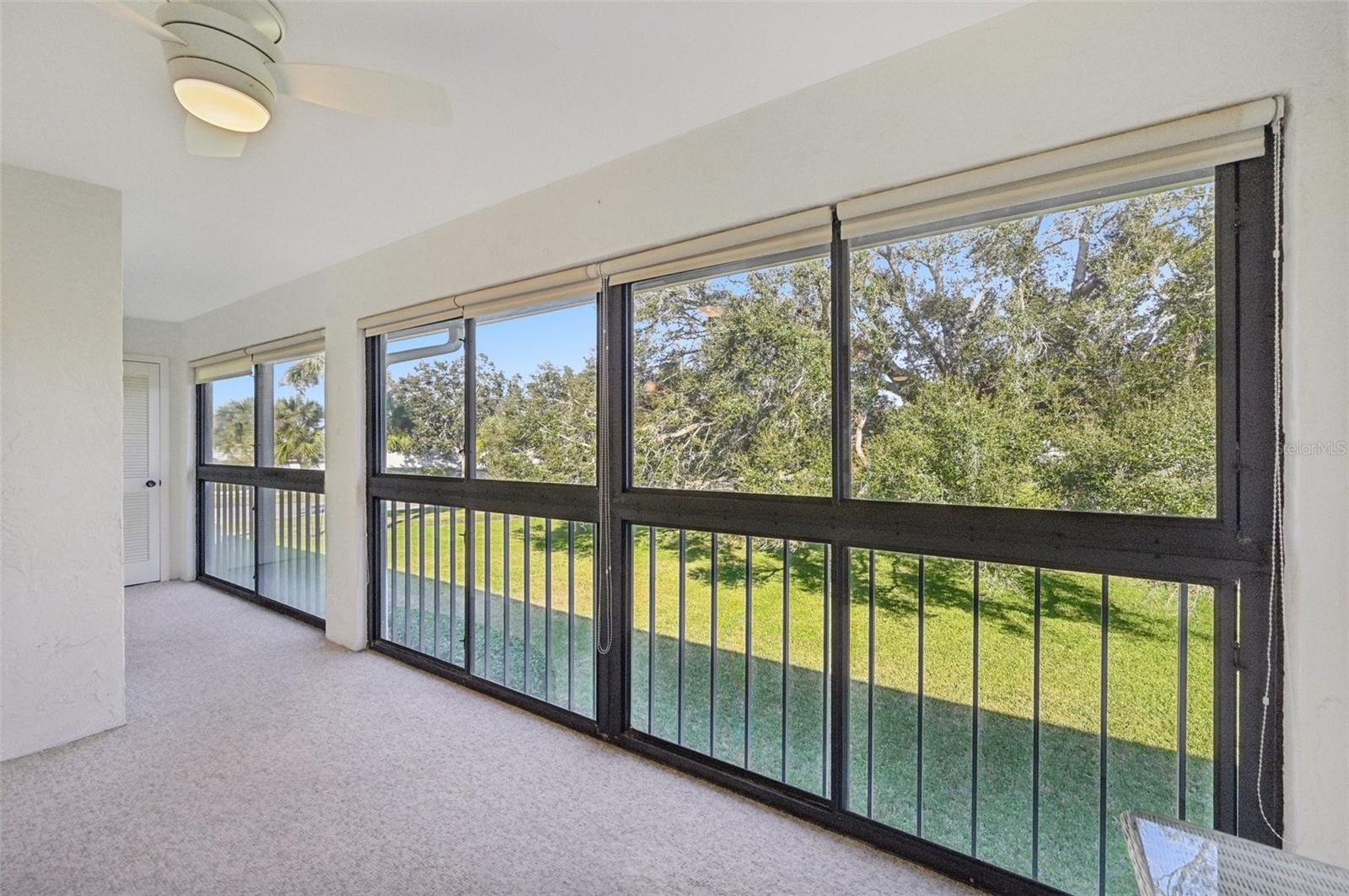 Image 29 of 47 For 744 Avenida Estancia  142