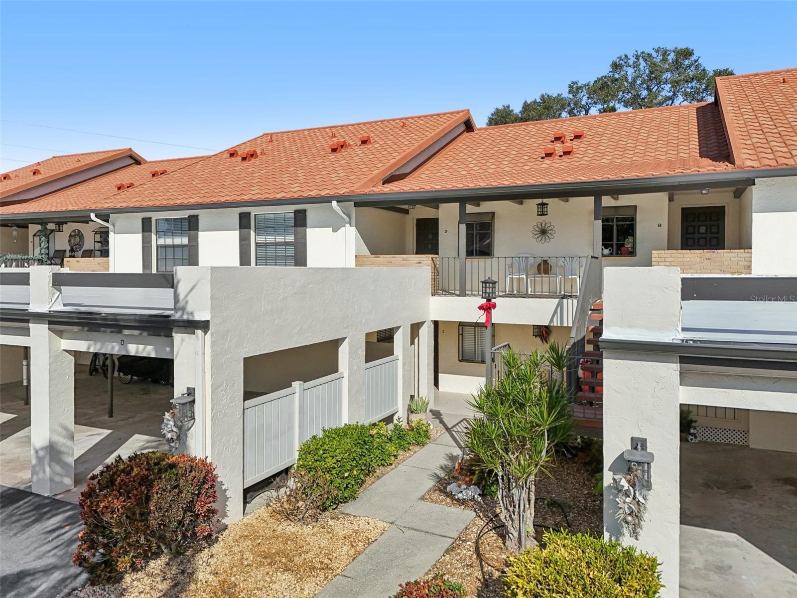 Image 35 of 47 For 744 Avenida Estancia  142