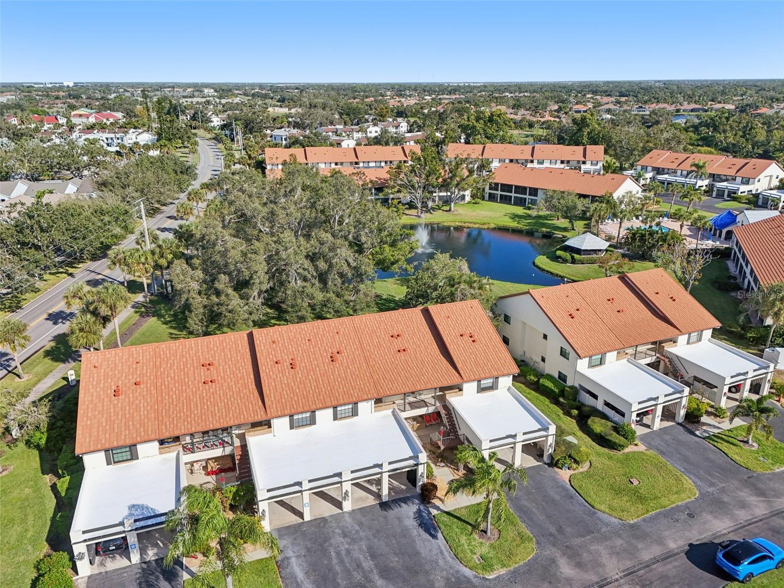 Image 37 of 47 For 744 Avenida Estancia  142