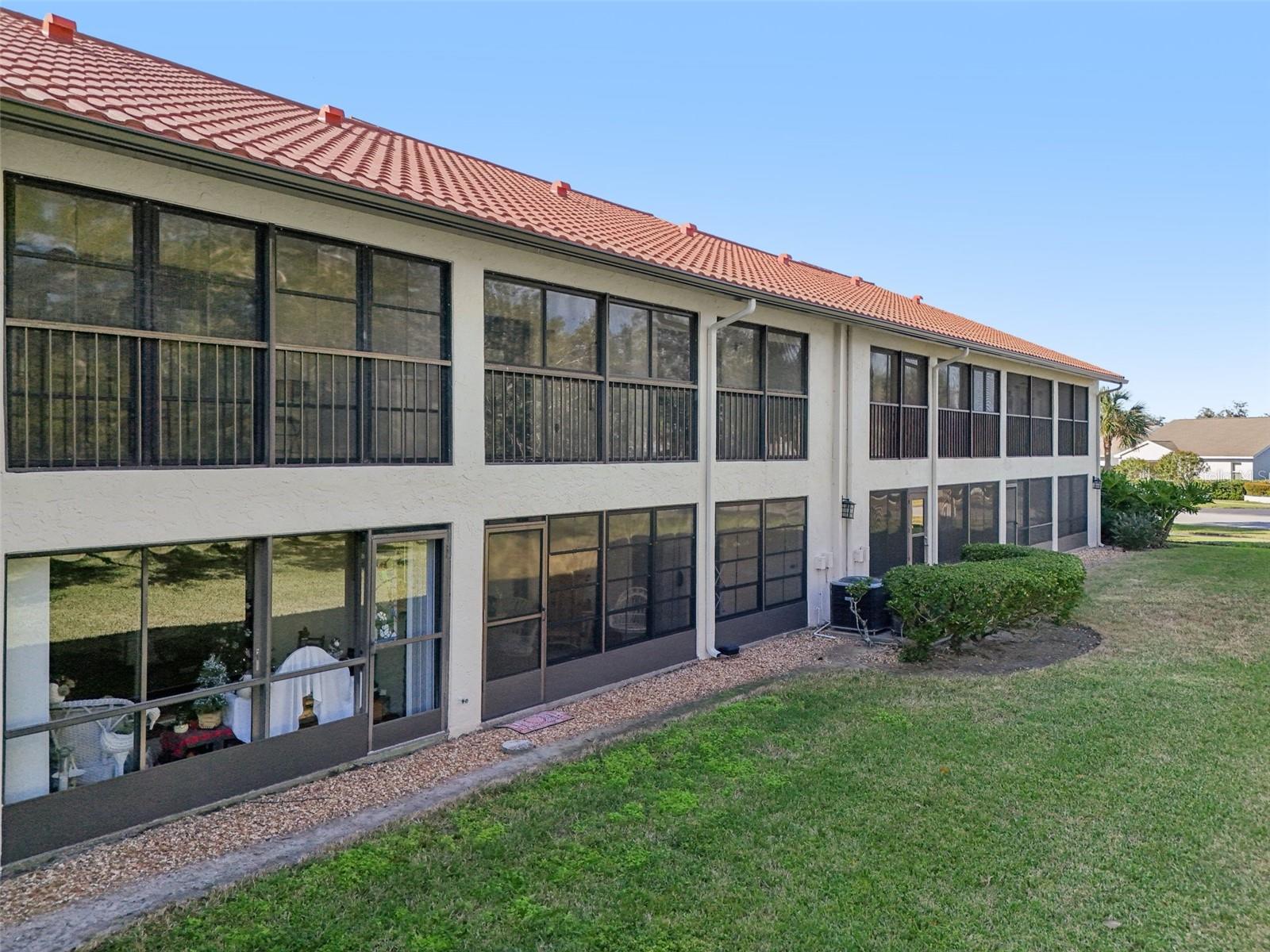 Image 41 of 47 For 744 Avenida Estancia  142