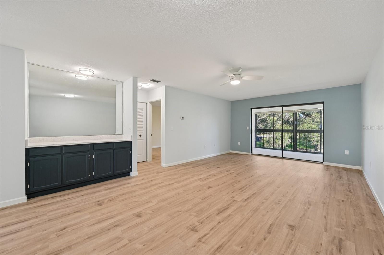 Image 6 of 47 For 744 Avenida Estancia  142