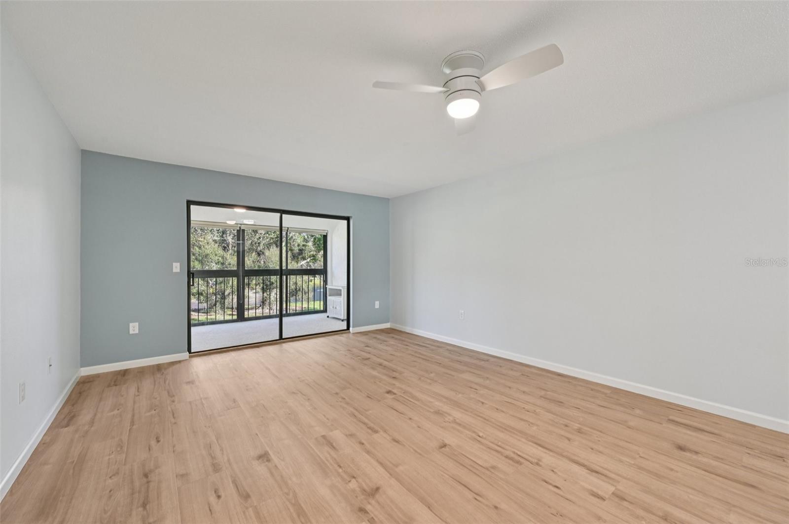 Image 8 of 47 For 744 Avenida Estancia  142