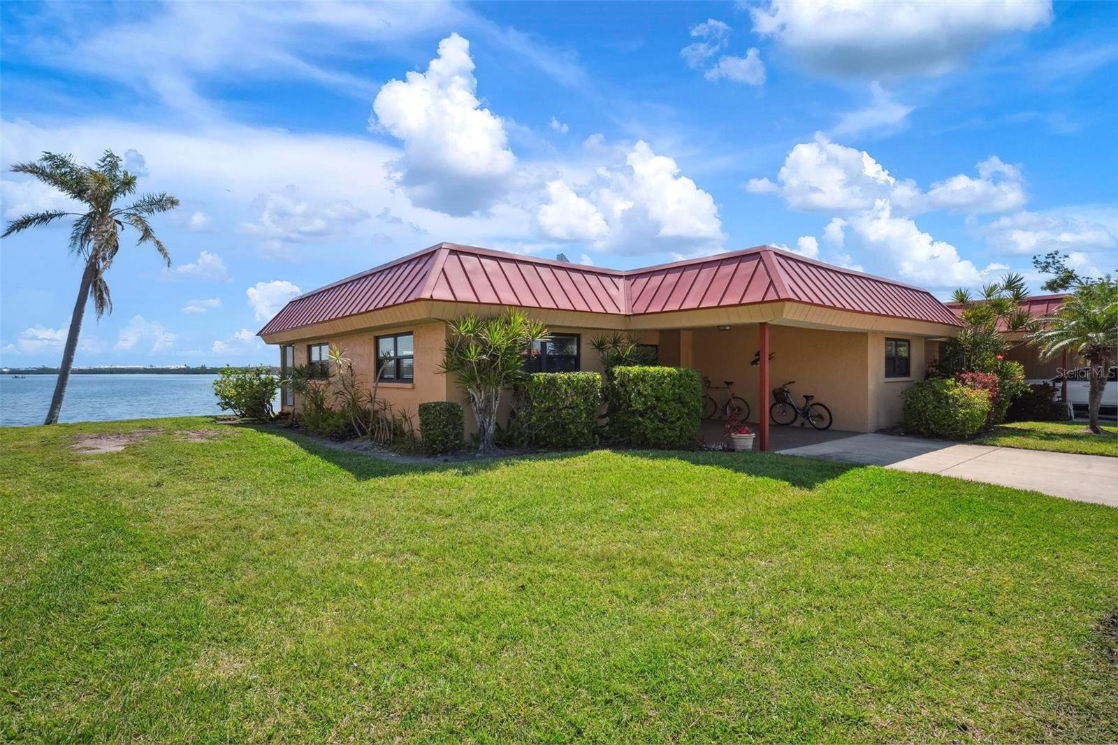 Details for 3859 Catalina Drive, BRADENTON, FL 34210