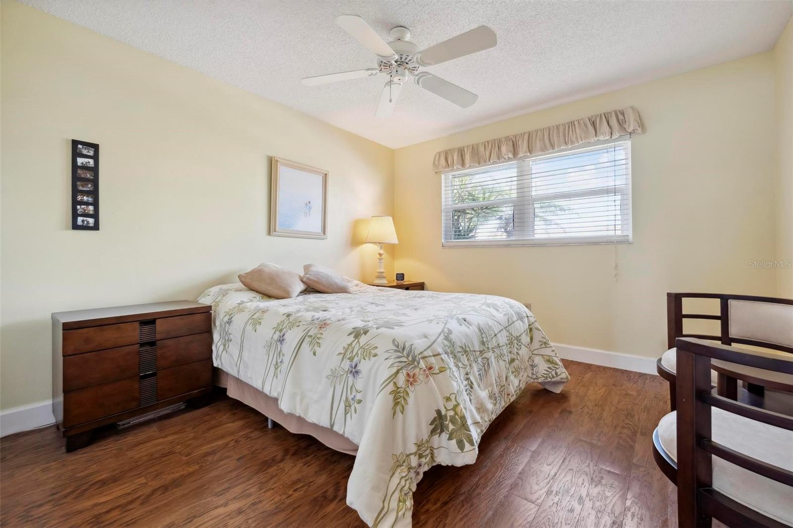 Image 20 of 41 For 3859 Catalina Drive