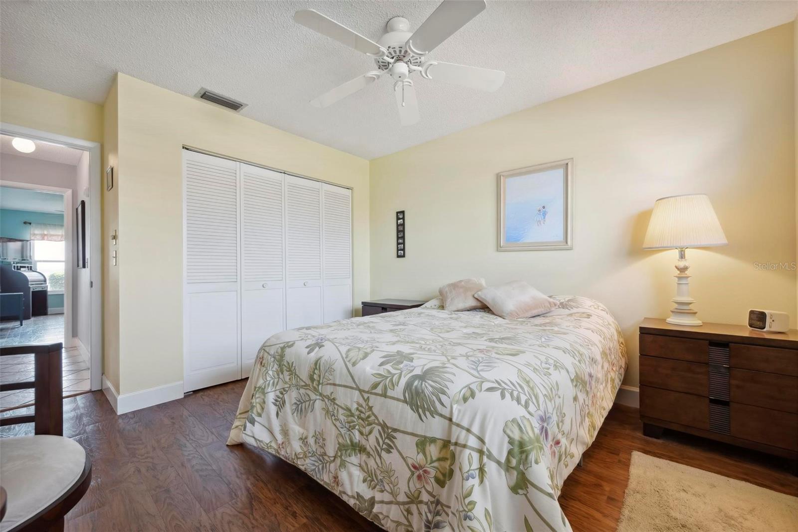 Image 21 of 41 For 3859 Catalina Drive