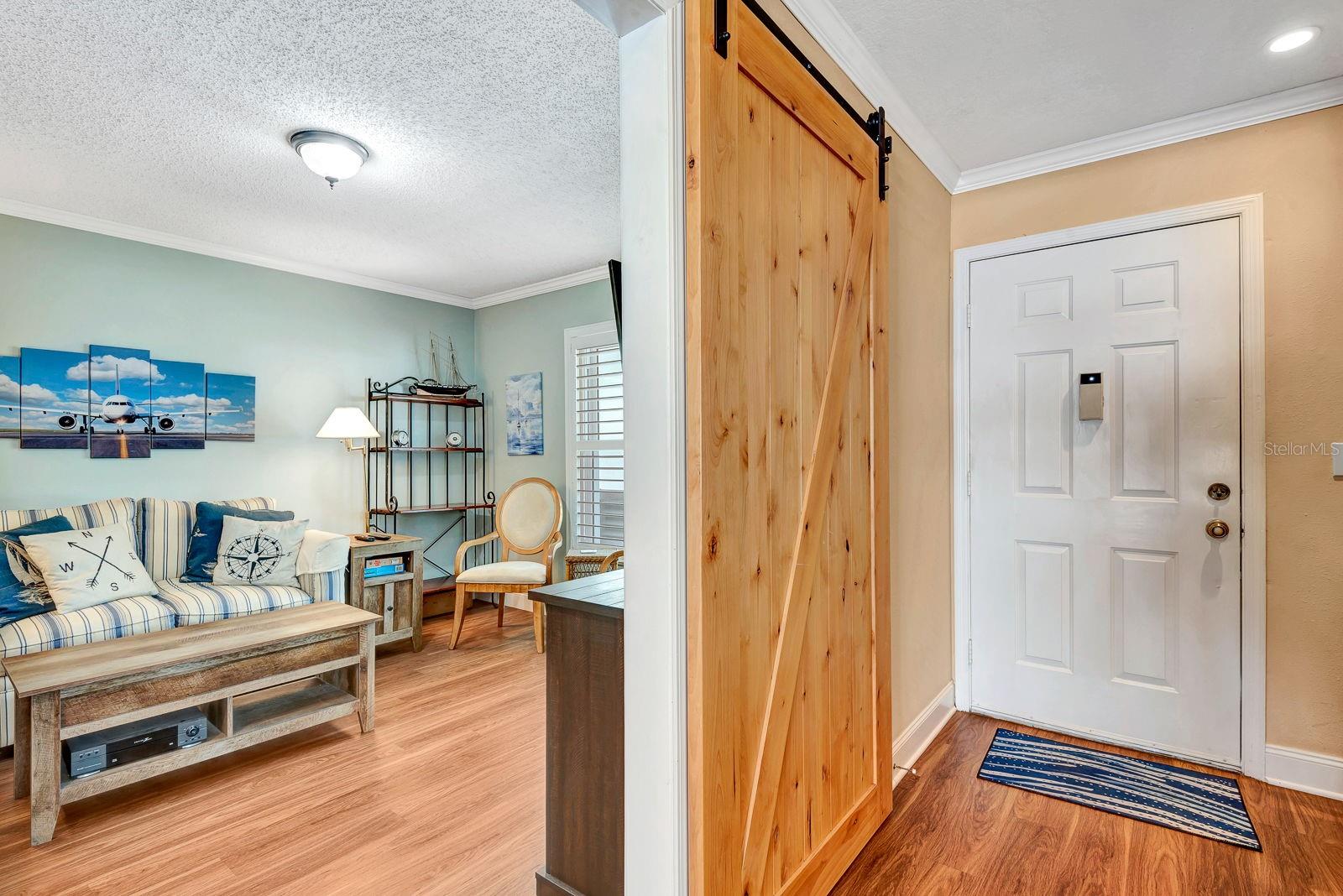 Image 5 of 45 For 9421 Kingston Drive