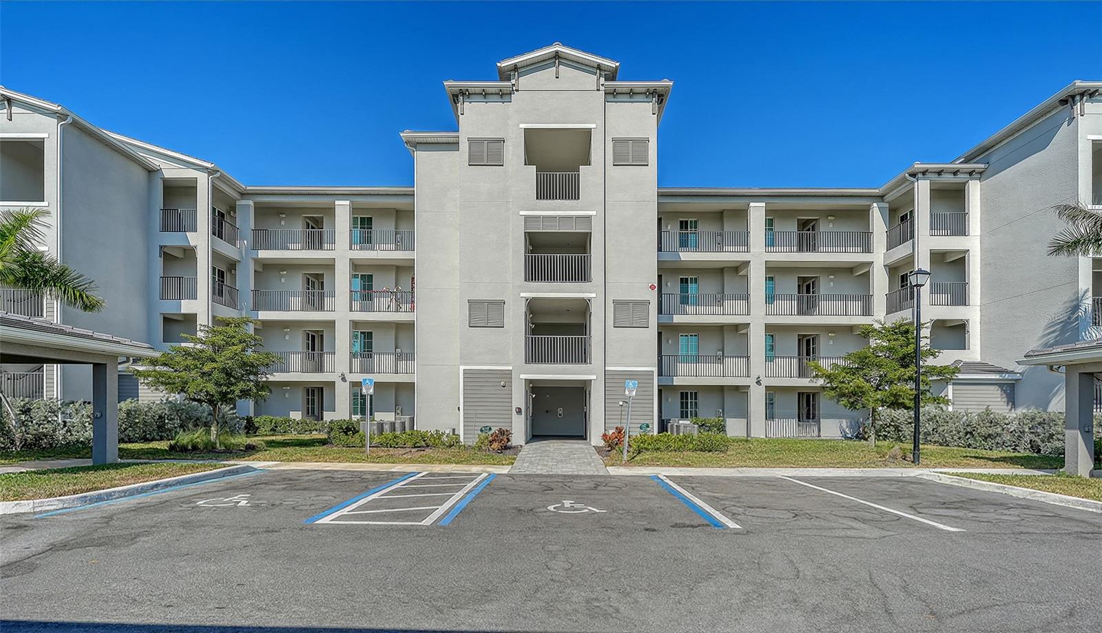 Image 2 of 82 For 12180 Wellen Golf Street 308