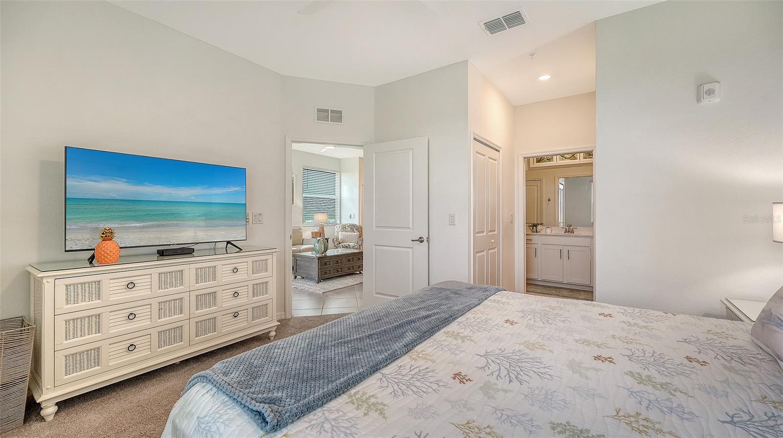 Image 23 of 82 For 12180 Wellen Golf Street 308