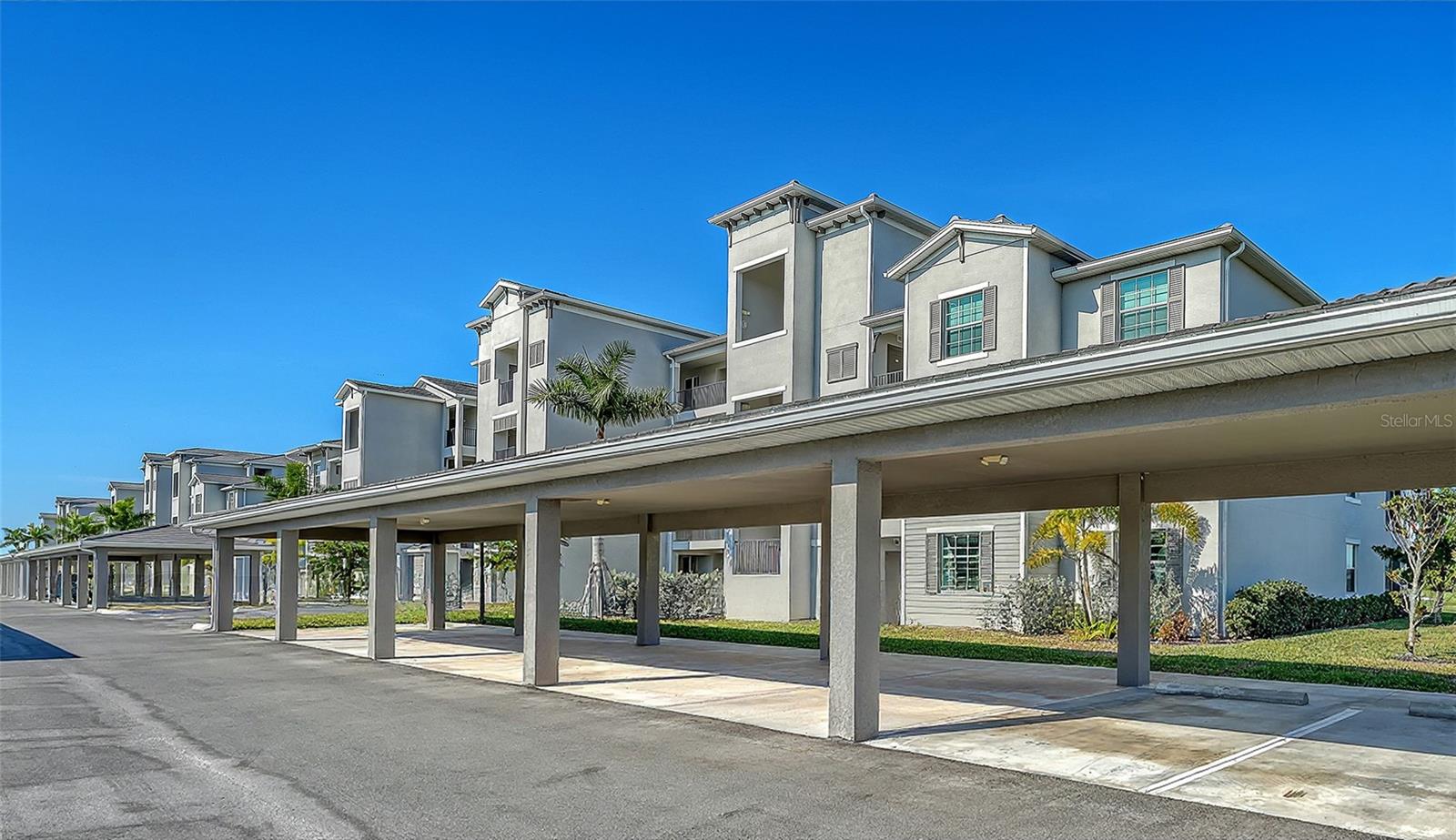 Image 3 of 82 For 12180 Wellen Golf Street 308