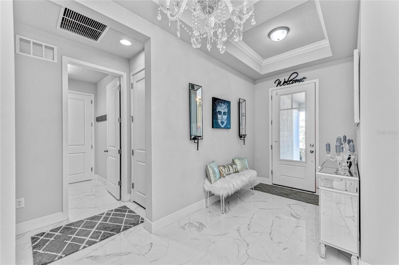 Image 4 of 62 For 5632 Long Shore Loop