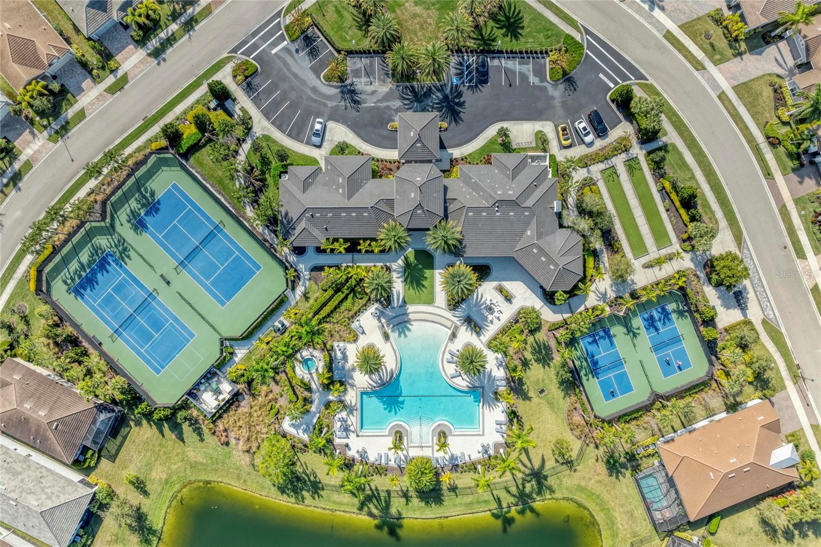 Image 49 of 62 For 5632 Long Shore Loop