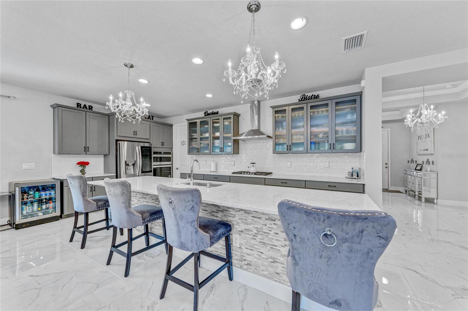 Image 7 of 62 For 5632 Long Shore Loop