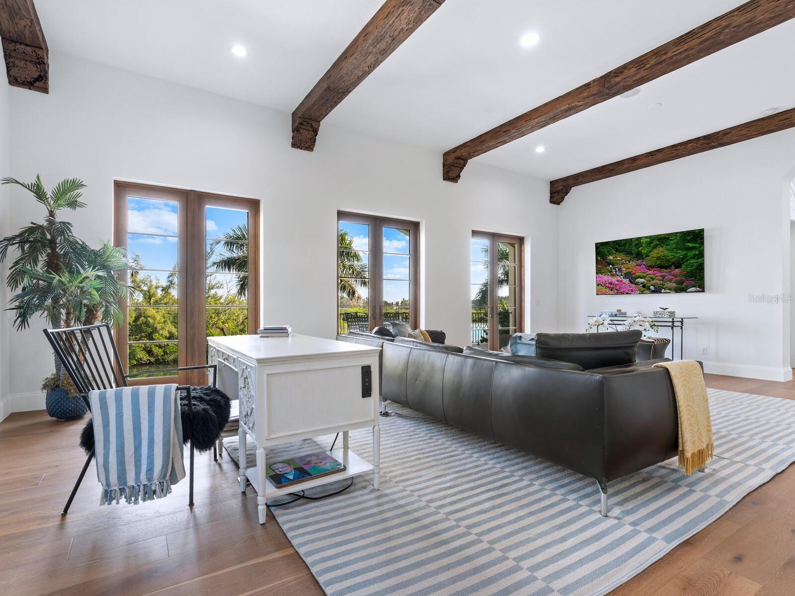 Image 24 of 72 For 4205 Higel Avenue