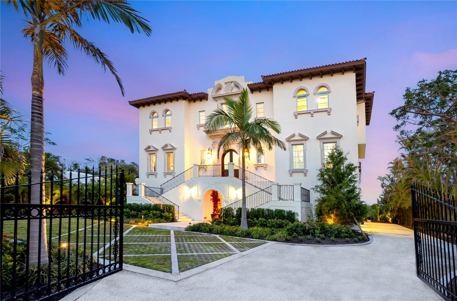 Image 3 of 72 For 4205 Higel Avenue