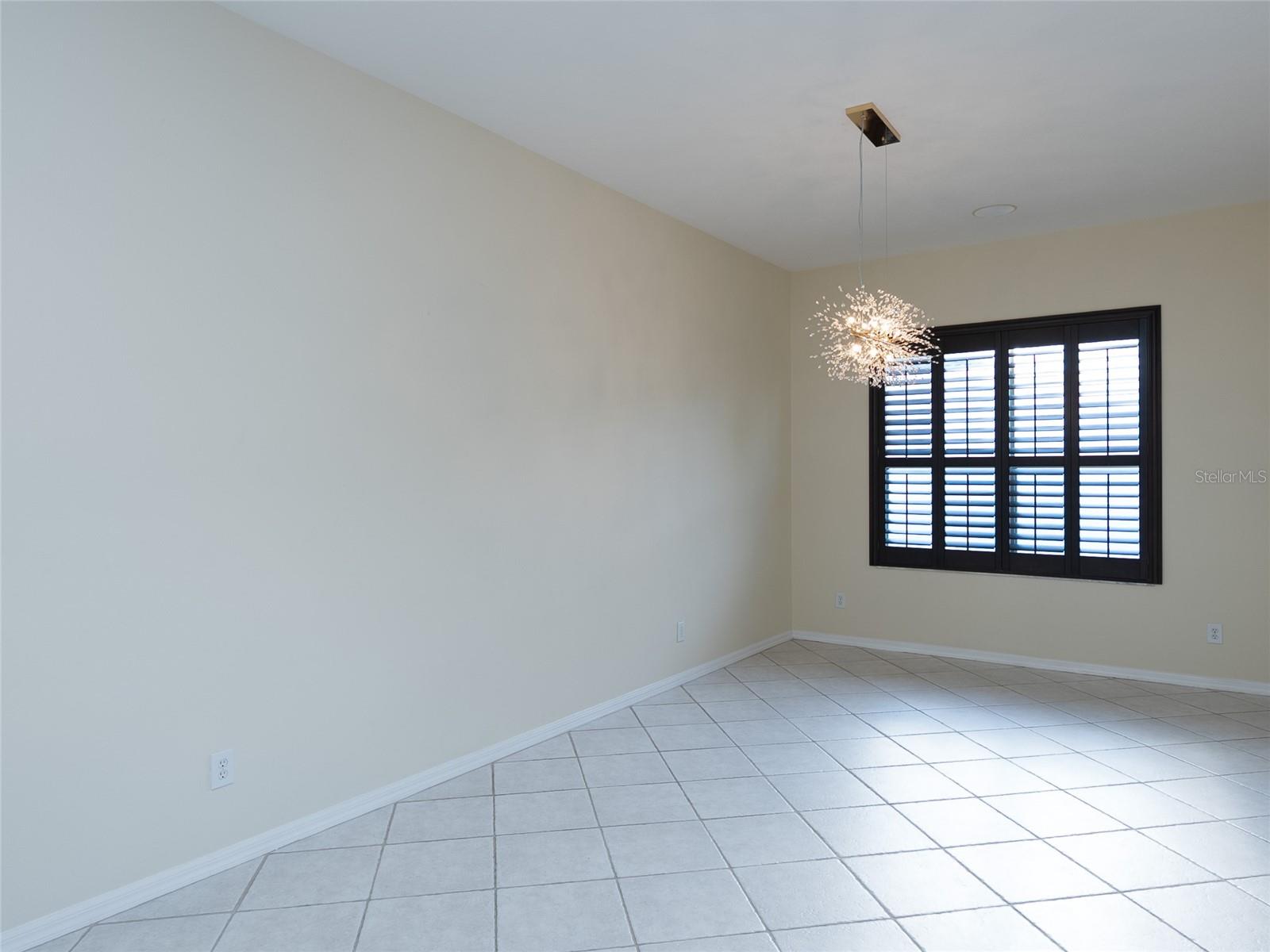 Image 25 of 64 For 4103 61st Avenue E