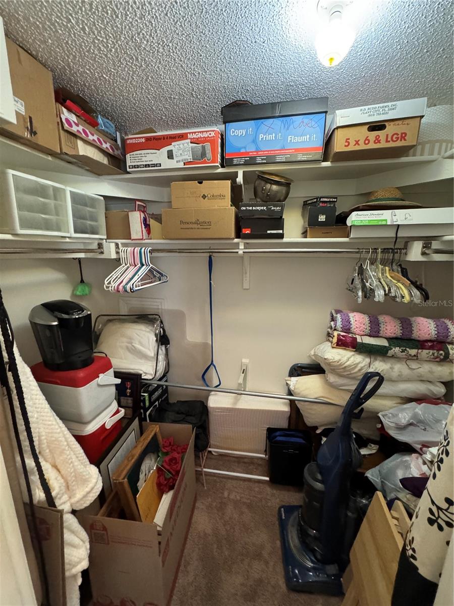 Image 24 of 53 For 6418 Bowdoin Place 6418