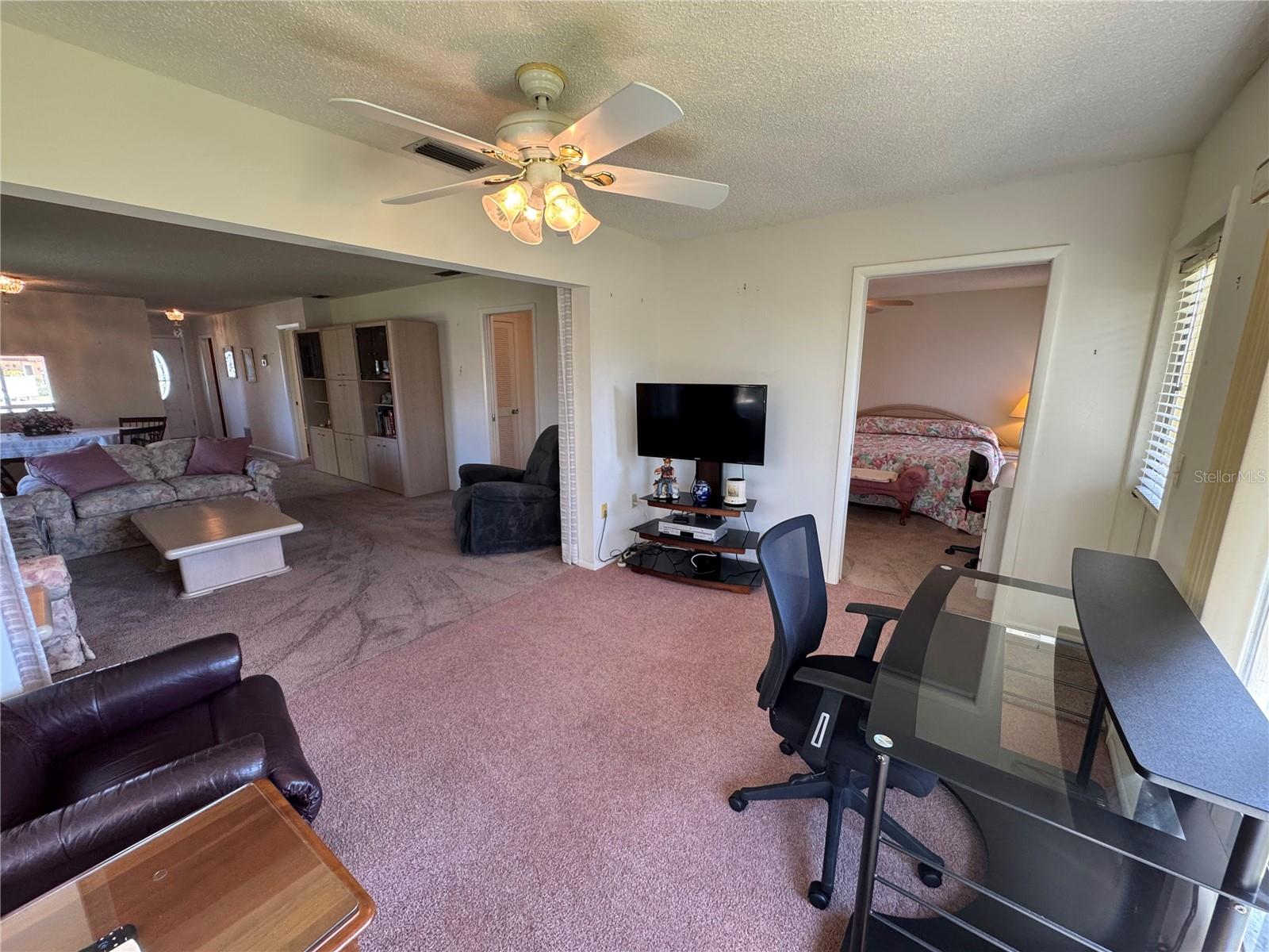 Image 34 of 53 For 6418 Bowdoin Place 6418