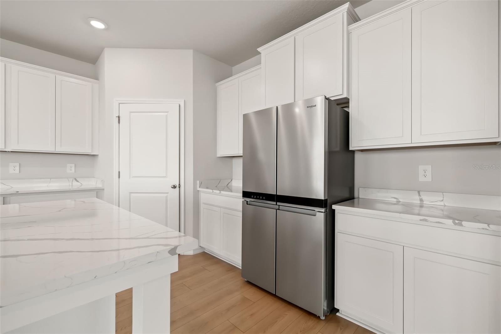 Image 5 of 40 For 17107 James Trail