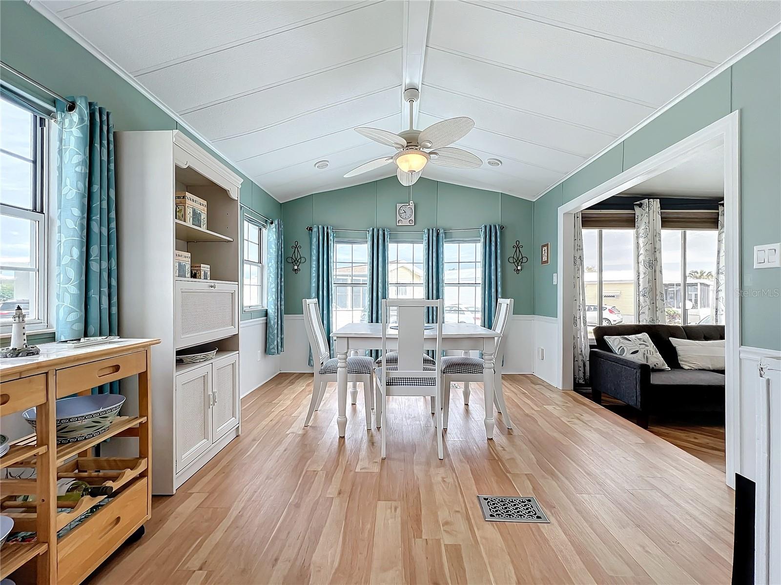 Image 11 of 44 For 3333 26th Avenue E 1241