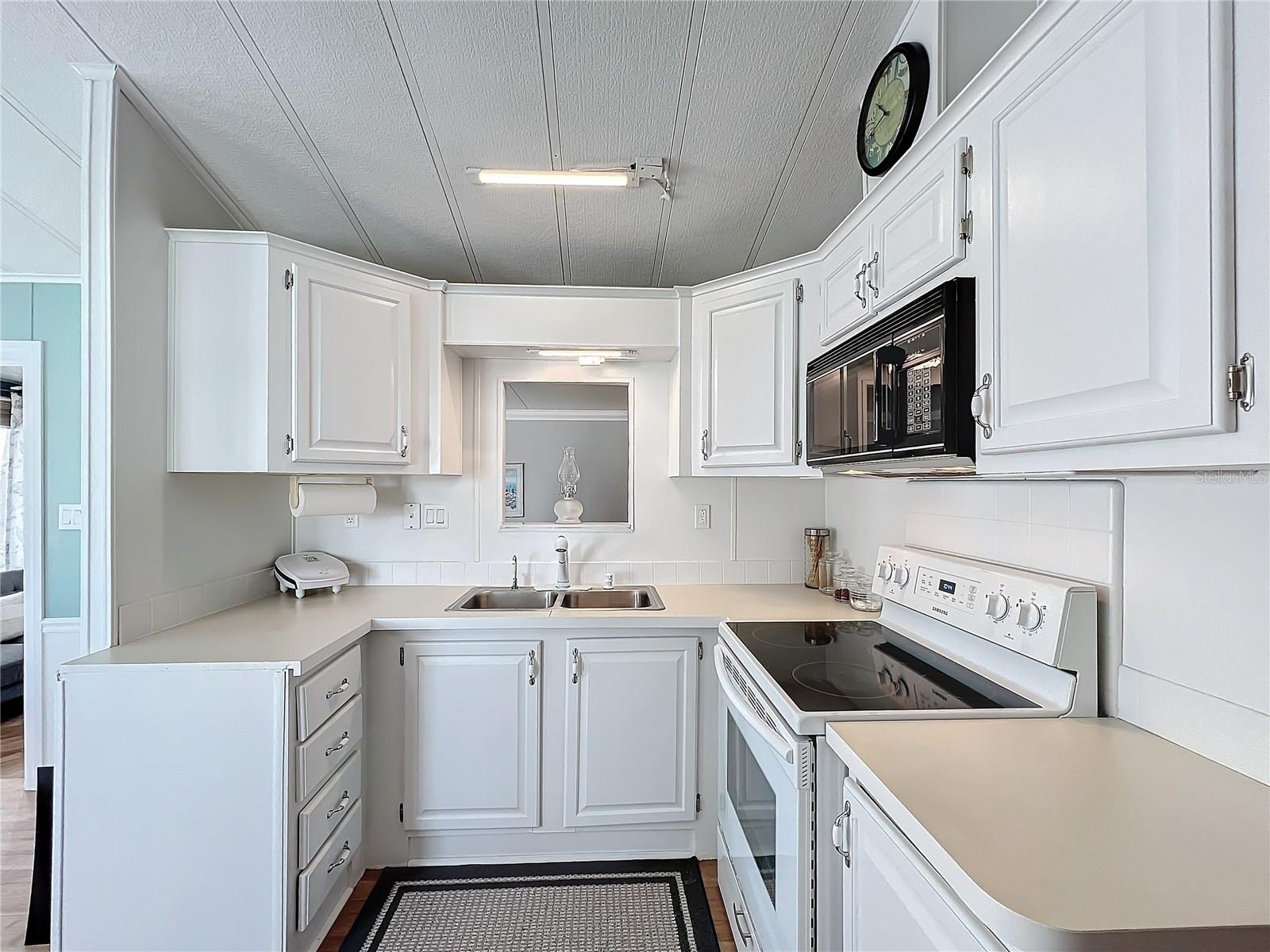 Image 14 of 44 For 3333 26th Avenue E 1241