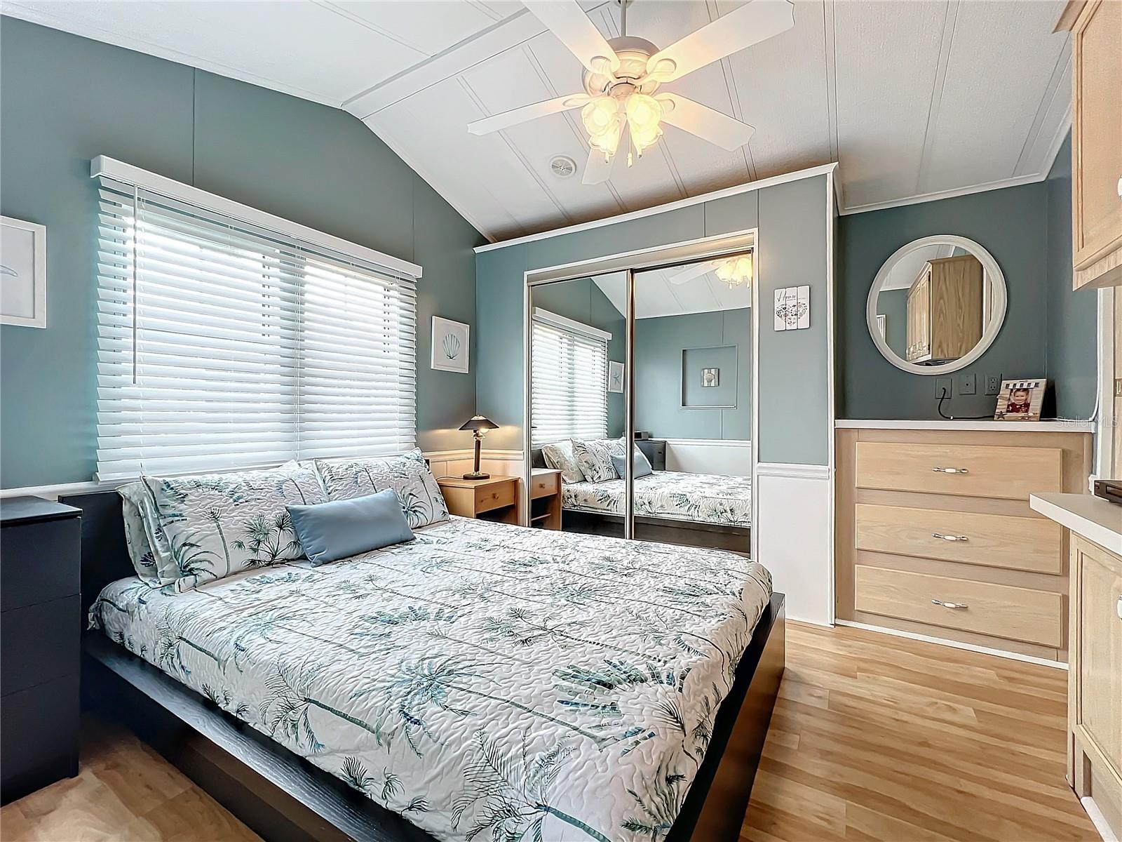 Image 19 of 44 For 3333 26th Avenue E 1241